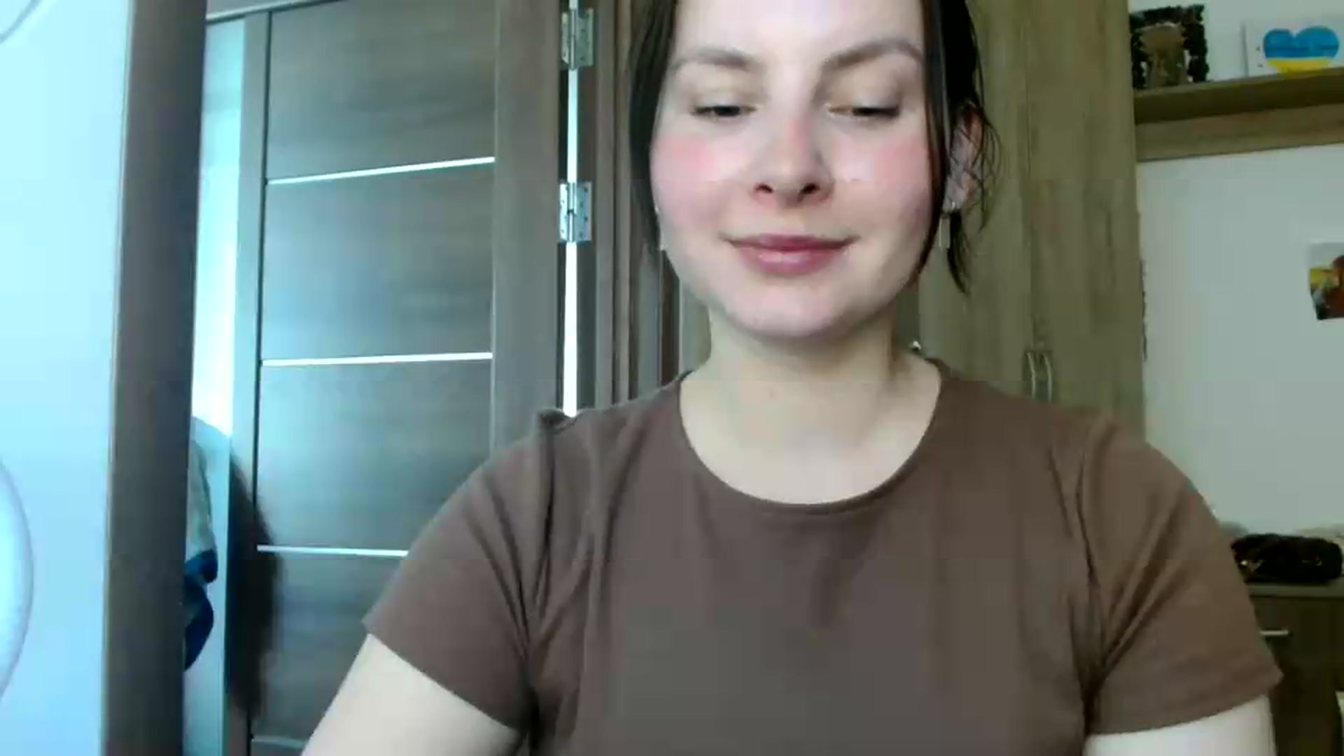 Gallery image thumbnail from MisssLove_is's myfreecams stream on, 06/20/2026, 10:07 image 3 of 20