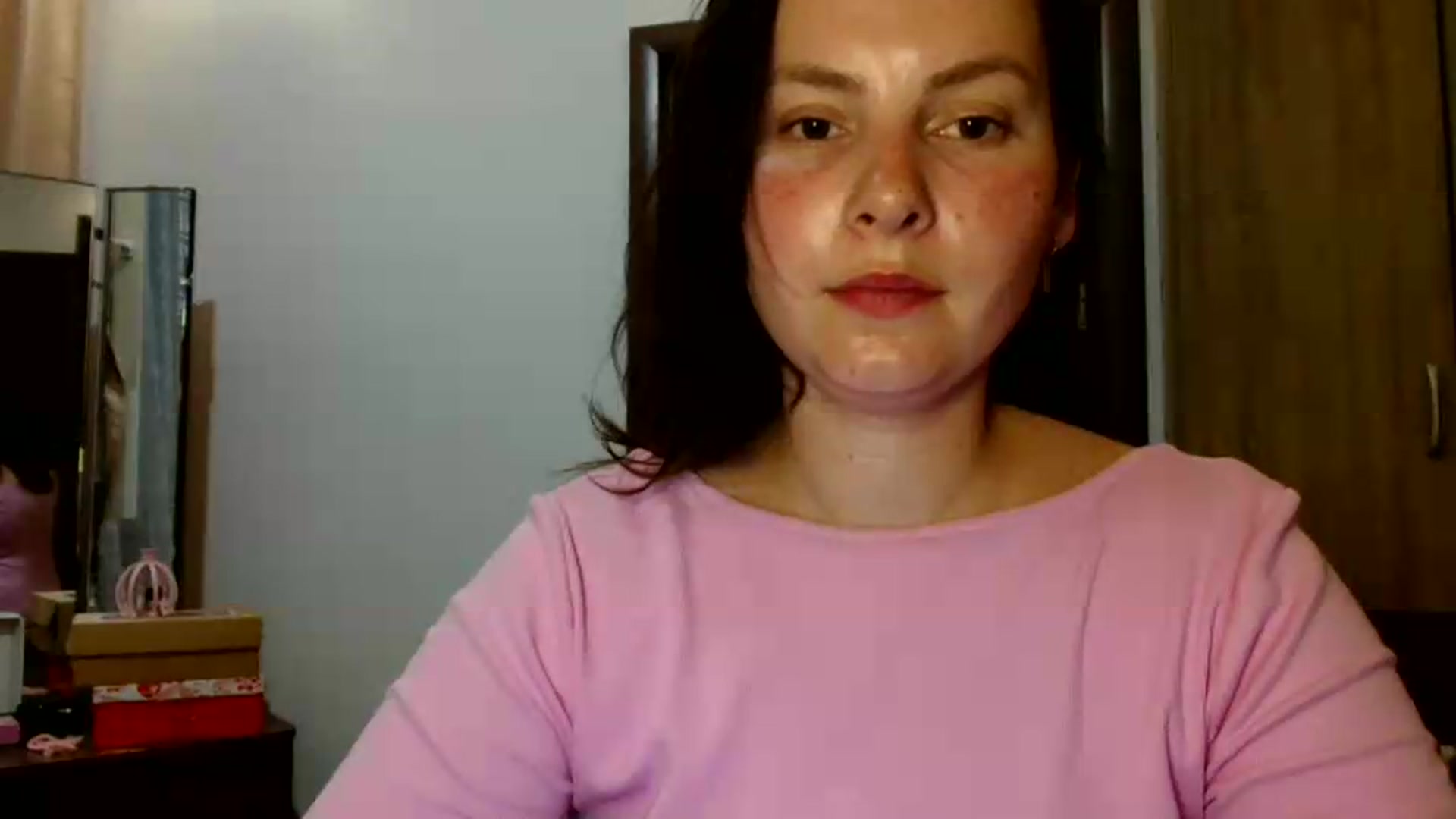 Gallery image thumbnail from MisssLove_is's myfreecams stream on, 07/01/2026, 21:03 image 20 of 20