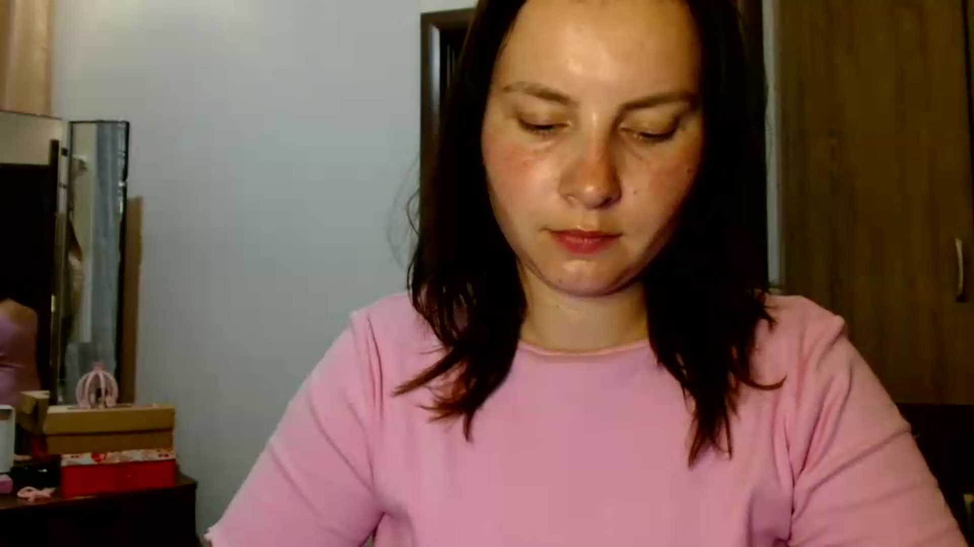 Gallery image thumbnail from MisssLove_is's myfreecams stream on, 07/01/2026, 21:03 image 3 of 20