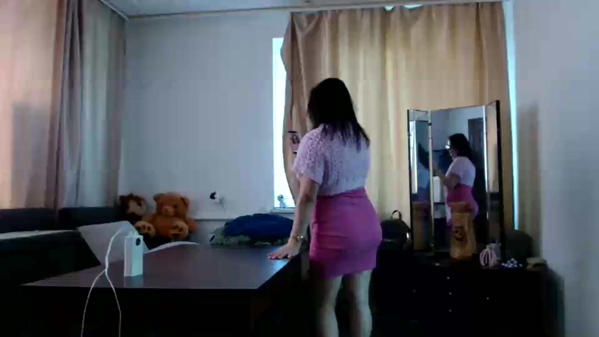 Gallery image thumbnail from MisssLove_is's myfreecams stream on, 07/04/2026, 07:50 image 5 of 20
