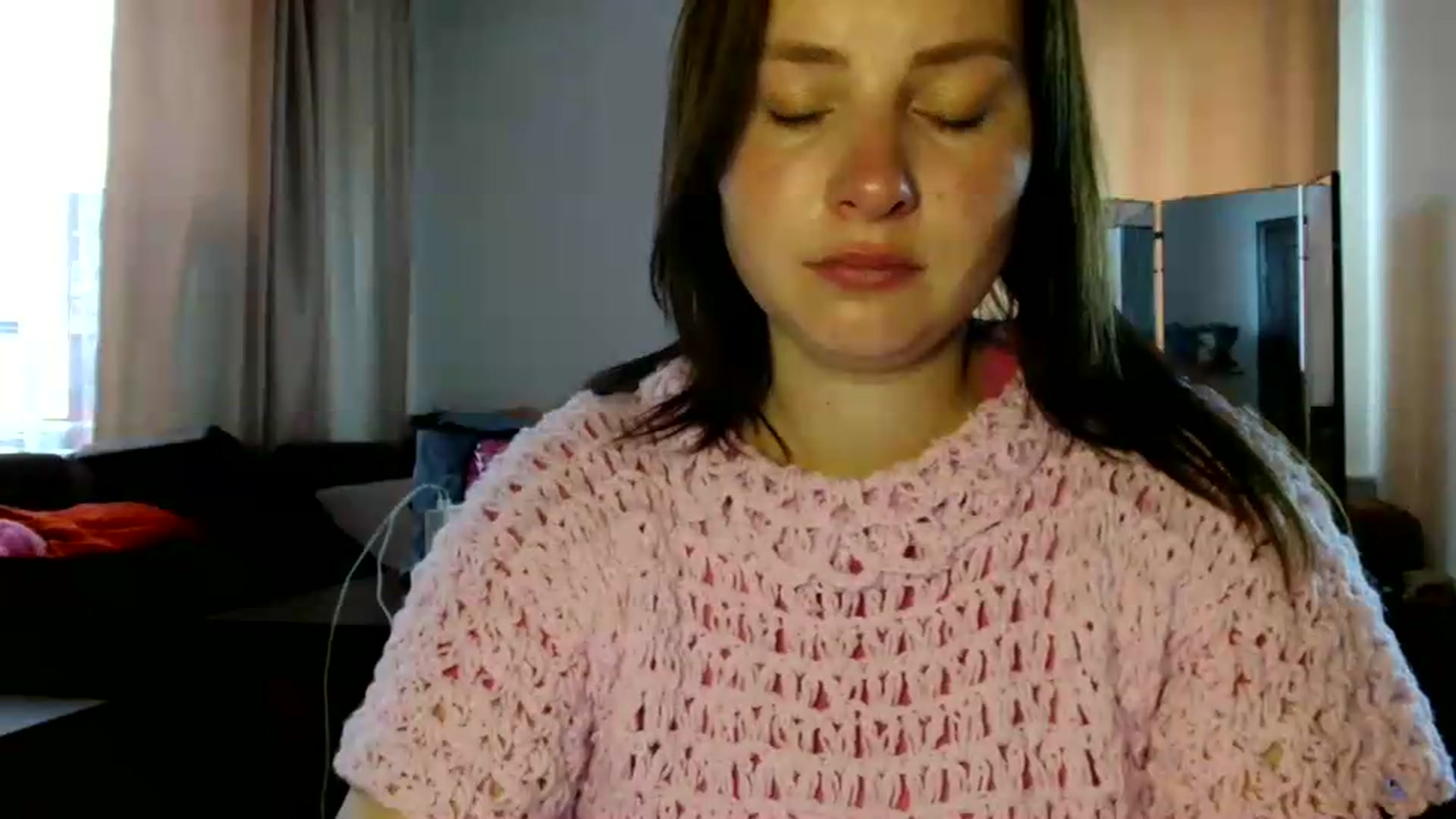 Gallery image thumbnail from MisssLove_is's myfreecams stream on, 07/04/2026, 10:13 image 17 of 20