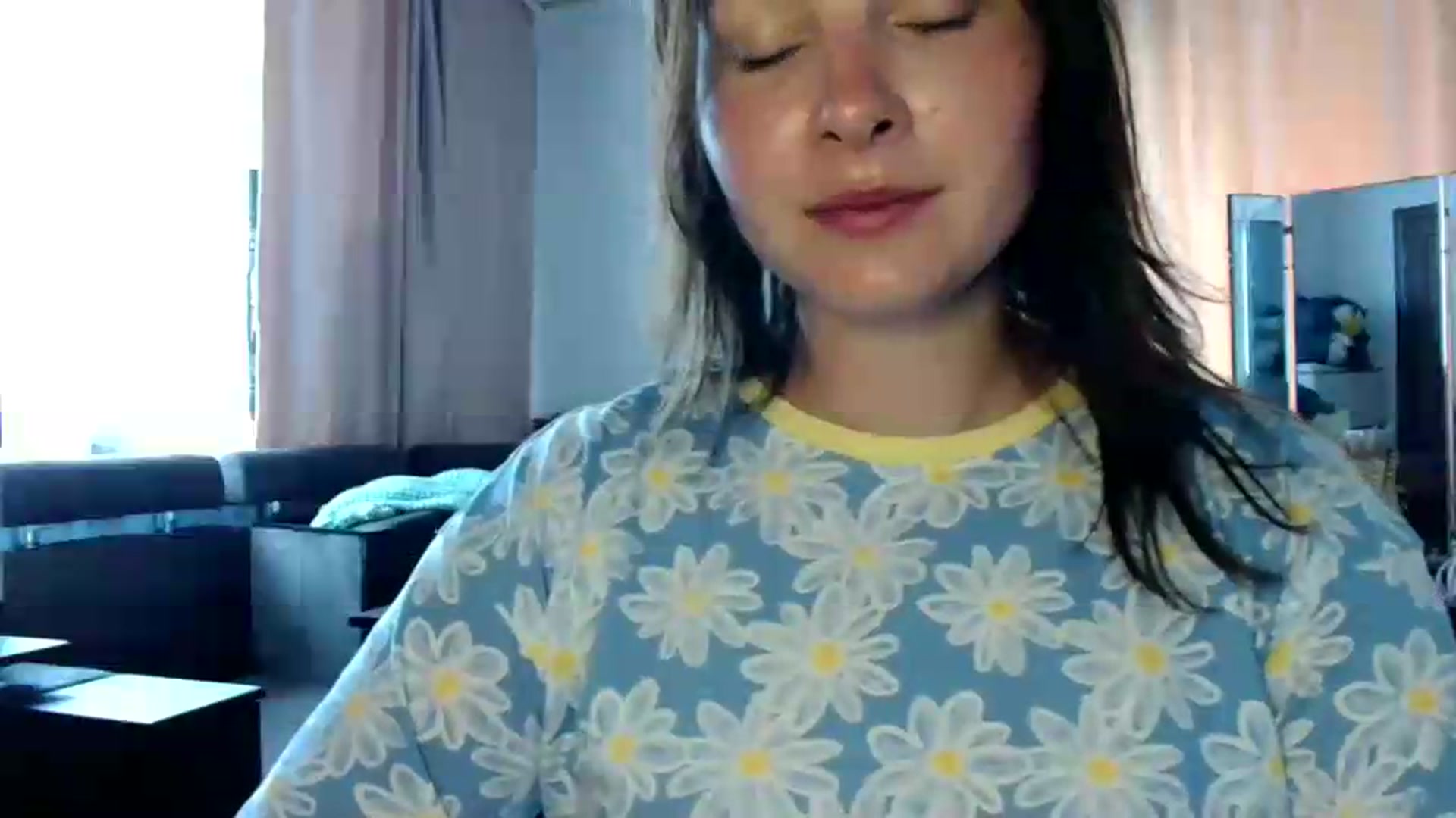 Gallery image thumbnail from MisssLove_is's myfreecams stream on, 07/07/2026, 11:08 image 8 of 20
