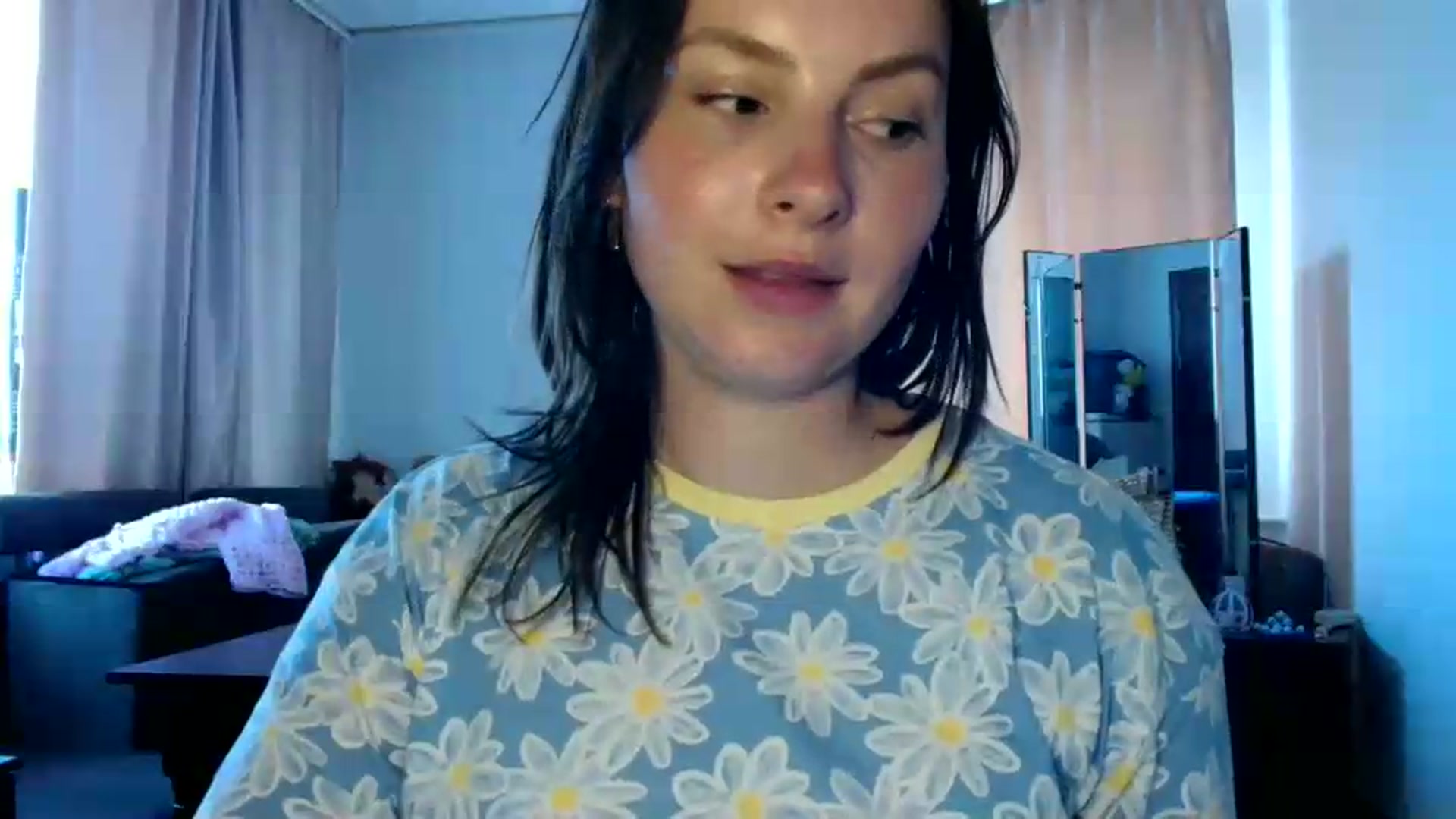 Gallery image thumbnail from MisssLove_is's myfreecams stream on, 07/08/2026, 13:27 image 17 of 20