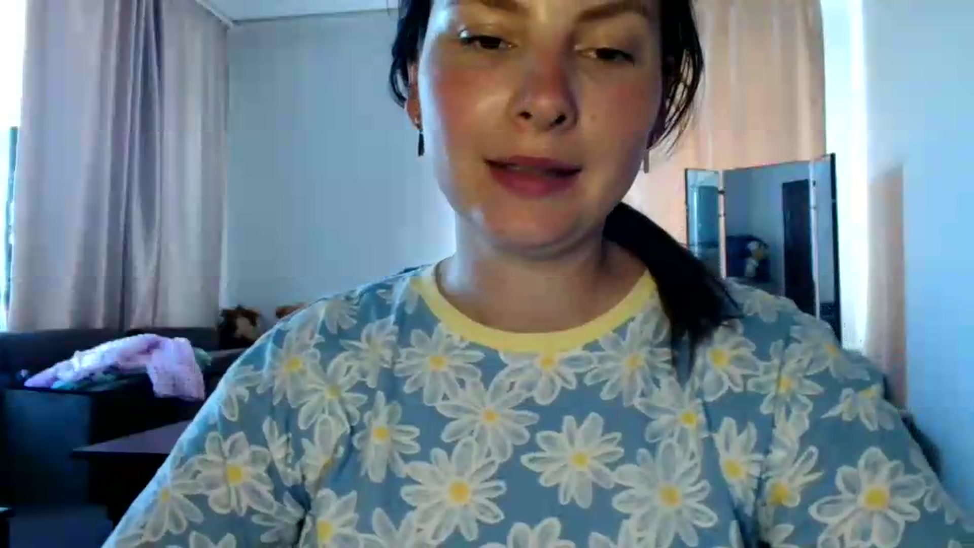 Gallery image thumbnail from MisssLove_is's myfreecams stream on, 07/08/2026, 13:27 image 8 of 20