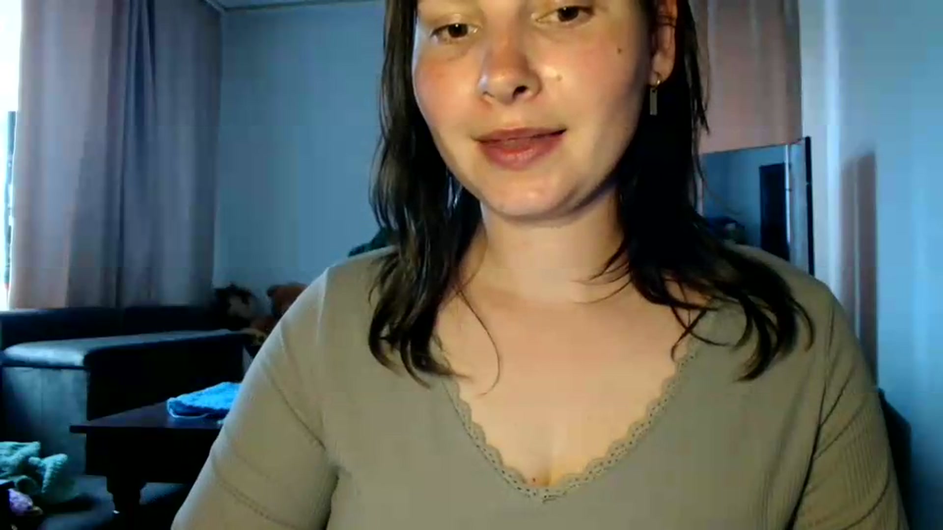 Gallery image thumbnail from MisssLove_is's myfreecams stream on, 07/09/2026, 15:40 image 9 of 20
