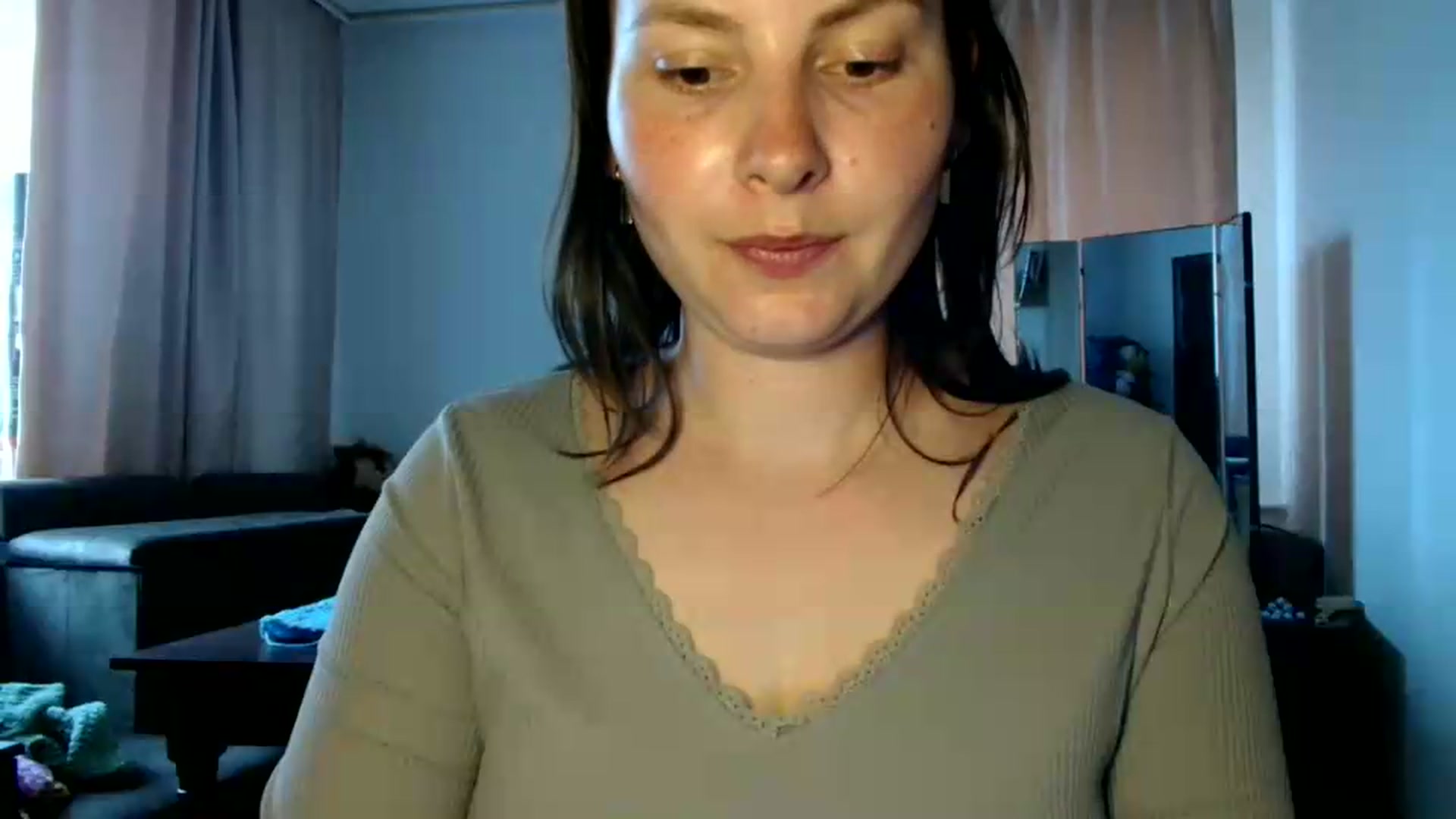 Gallery image thumbnail from MisssLove_is's myfreecams stream on, 07/09/2026, 15:40 image 11 of 20