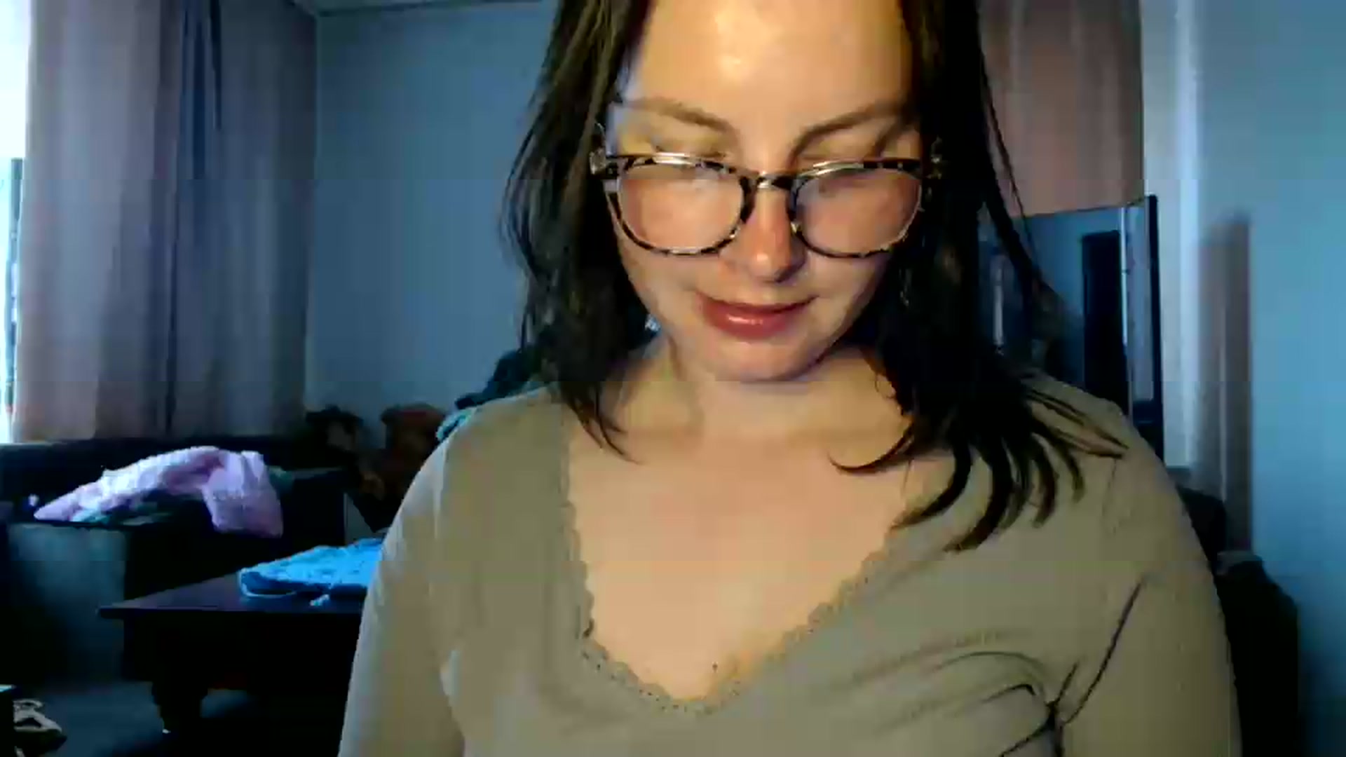 Gallery image thumbnail from MisssLove_is's myfreecams stream on, 07/09/2026, 15:40 image 1 of 20