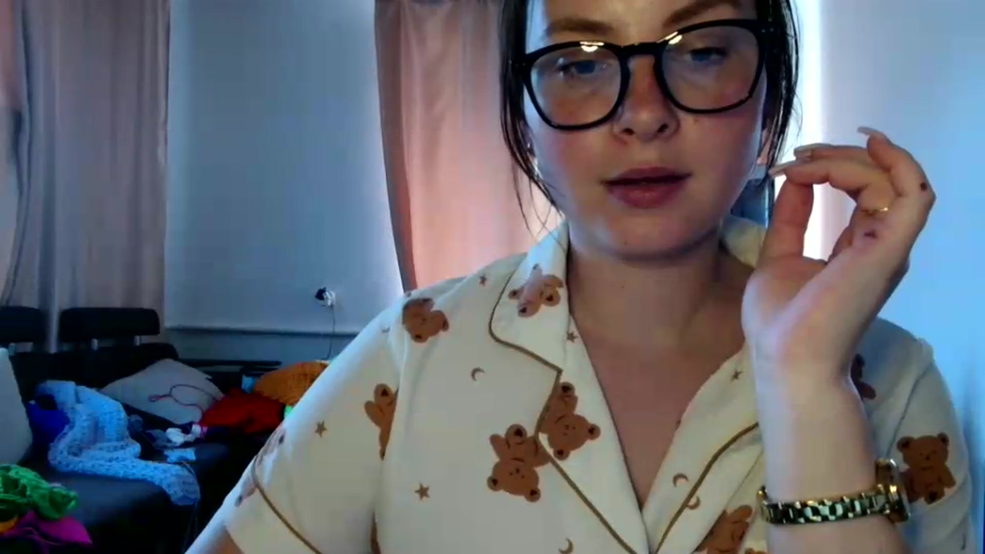 Gallery image thumbnail from MisssLove_is's myfreecams stream on, 07/22/2026, 10:20 image 17 of 20