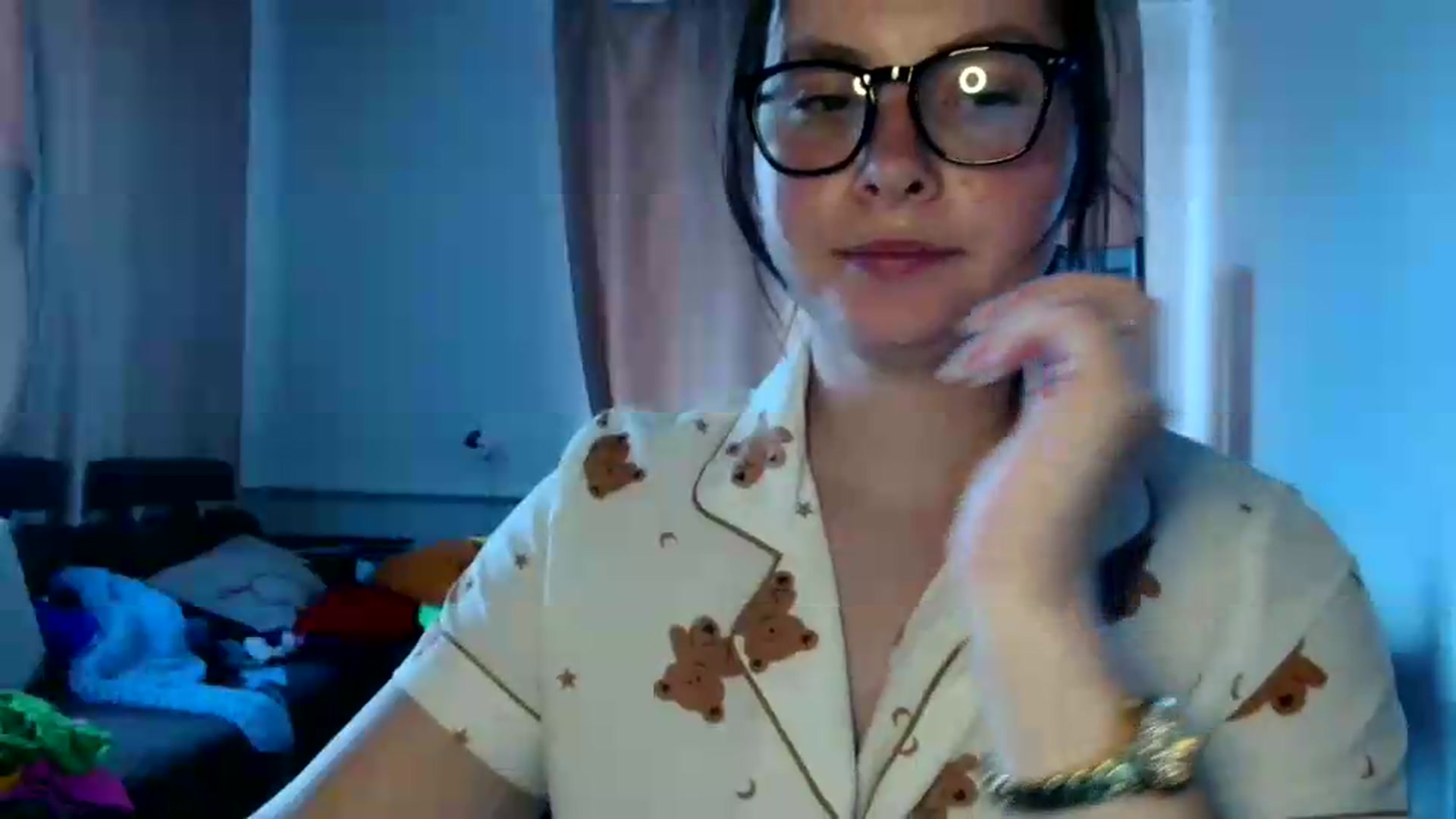 Gallery image thumbnail from MisssLove_is's myfreecams stream on, 07/22/2026, 10:39 image 19 of 20