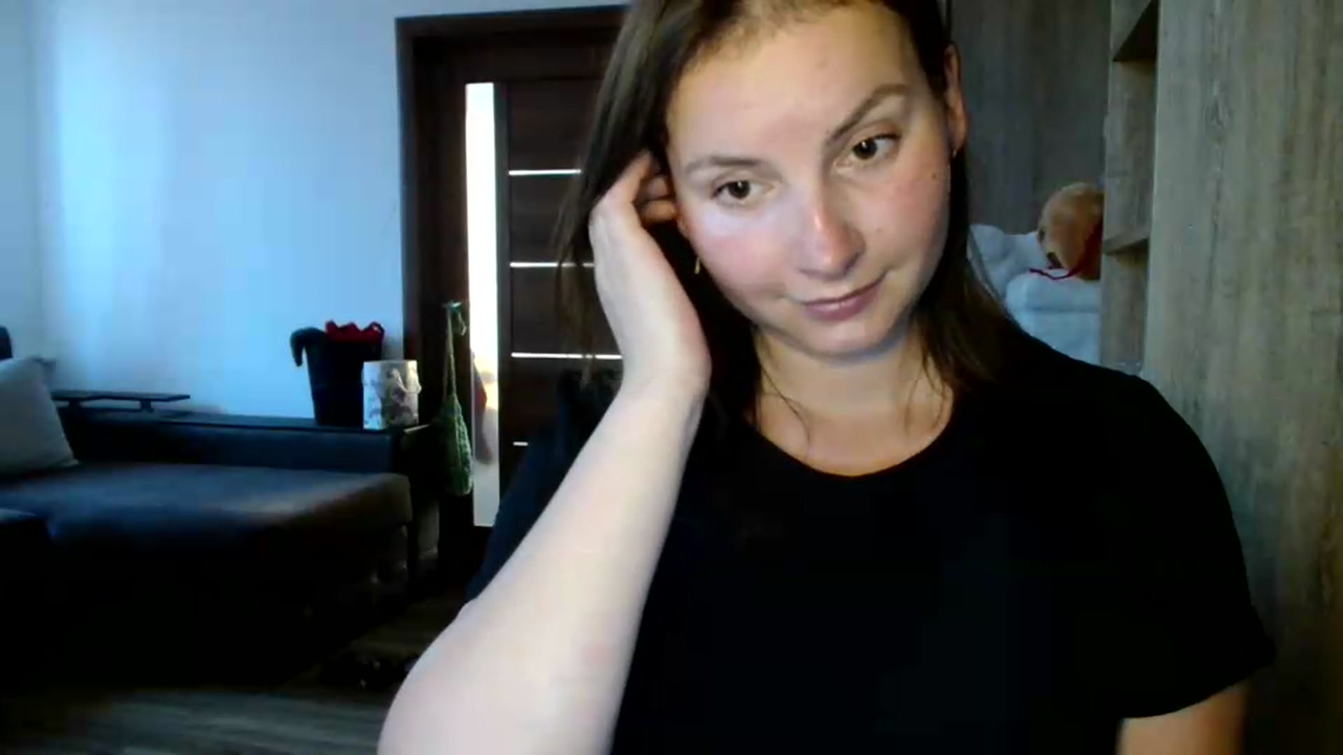 Gallery image thumbnail from MisssLove_is's myfreecams stream on, 08/08/2026, 17:33 image 16 of 20