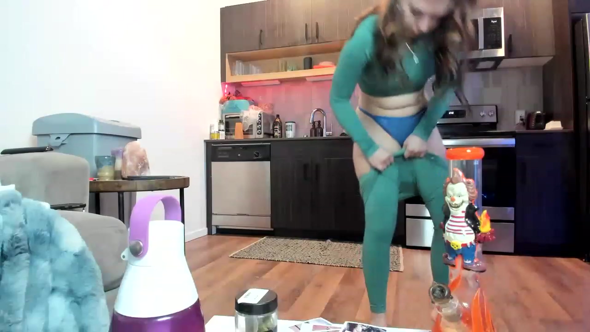 Gallery image thumbnail from MisssMolly420's myfreecams stream on, 01/03/2023, 02:47 image 2 of 20