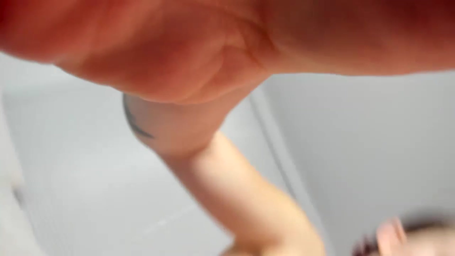 Gallery image thumbnail from MisssMolly420's myfreecams stream on, 01/19/2023, 16:26 image 14 of 20