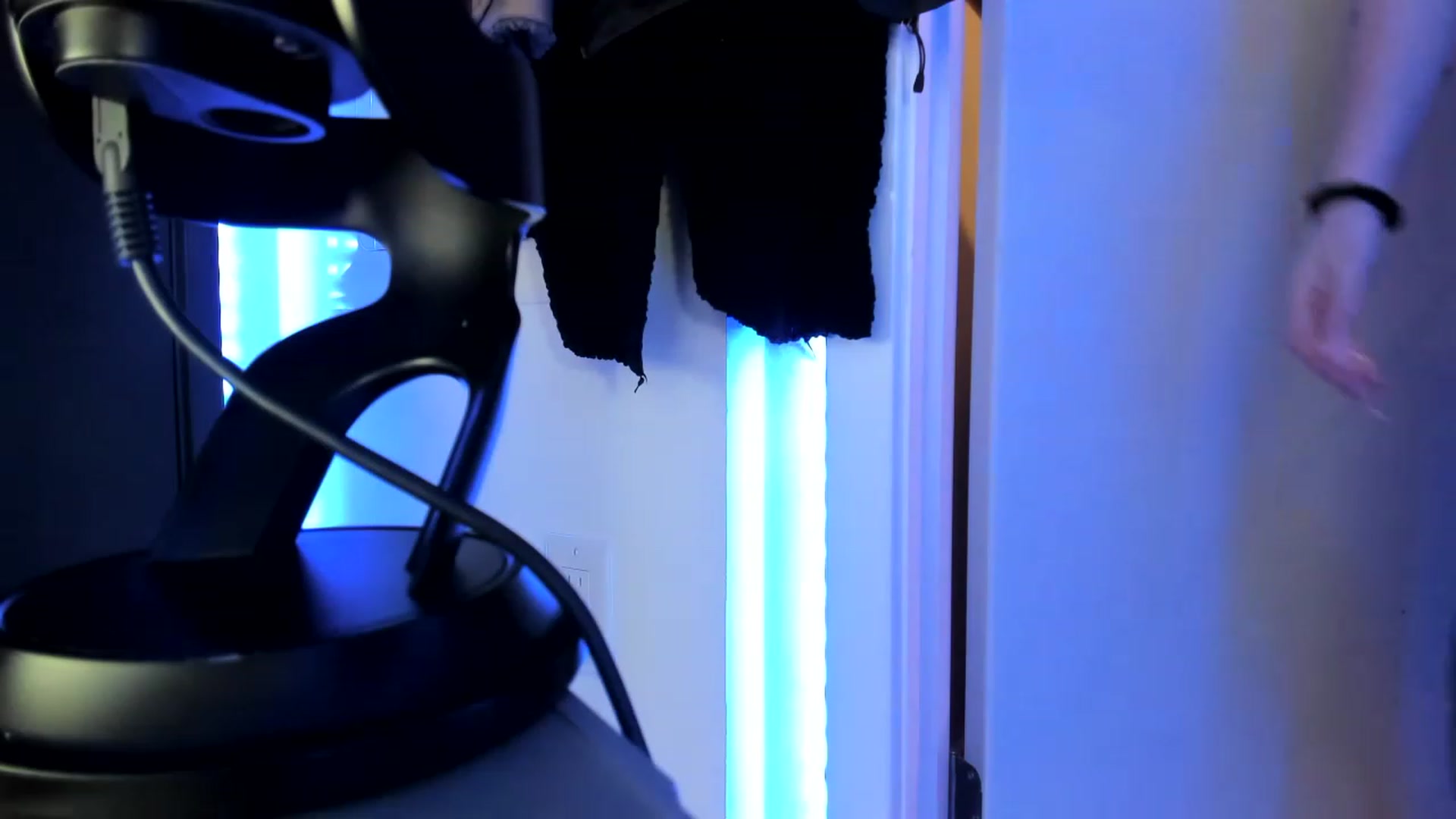 Gallery image thumbnail from MisssMolly420's myfreecams stream on, 01/22/2023, 19:30 image 5 of 20