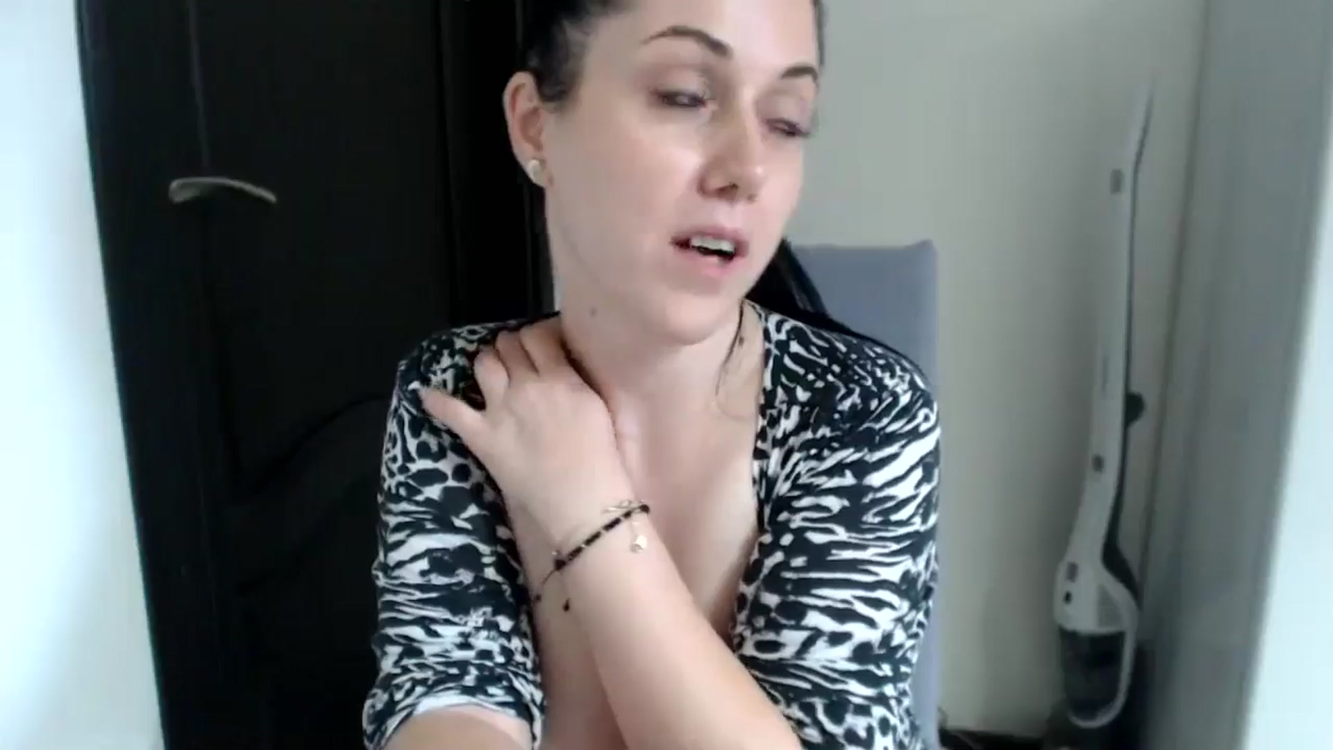 Gallery image thumbnail from Misss_Cleo's myfreecams stream on, 06/29/2024, 16:37 image 20 of 20