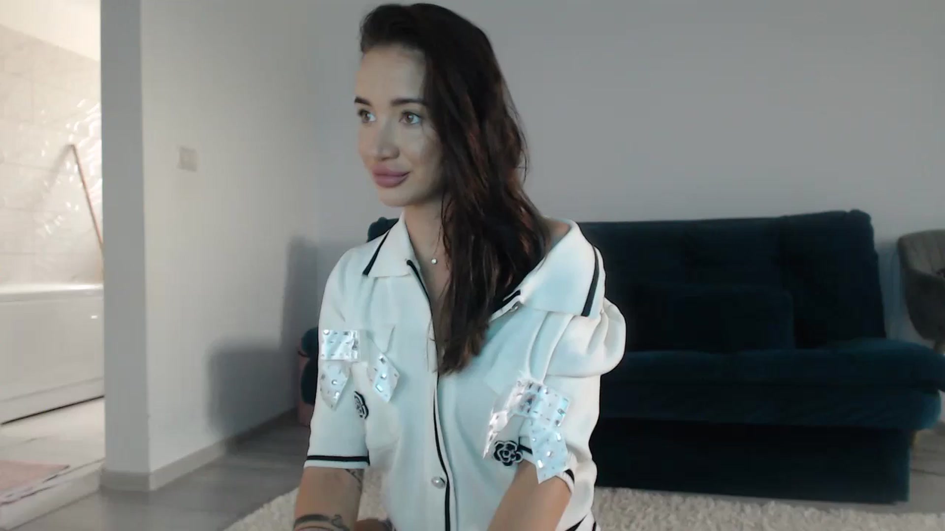 Gallery image thumbnail from Missshaziram's myfreecams stream on, 07/21/2024, 12:04 image 12 of 20