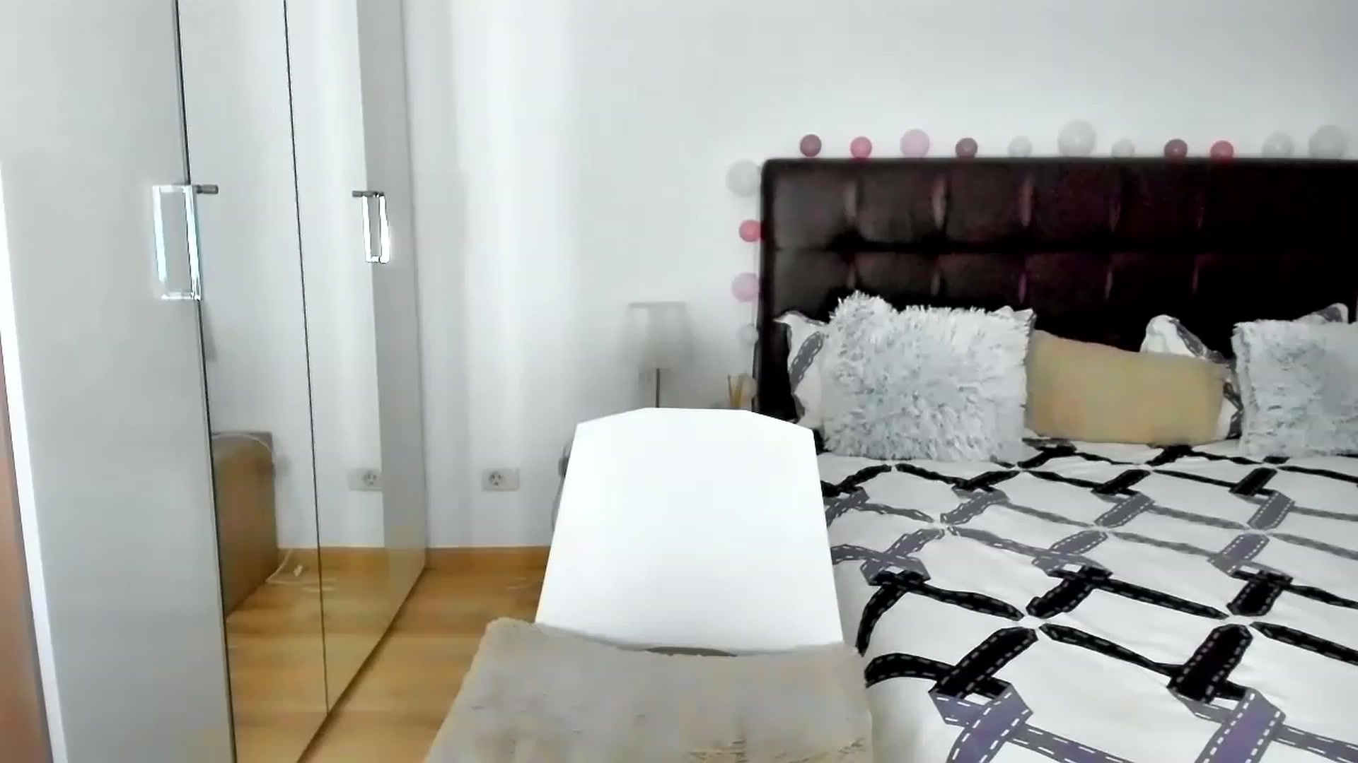 Gallery image thumbnail from Misssophiex's myfreecams stream on, 01/22/2023, 23:09 image 5 of 20