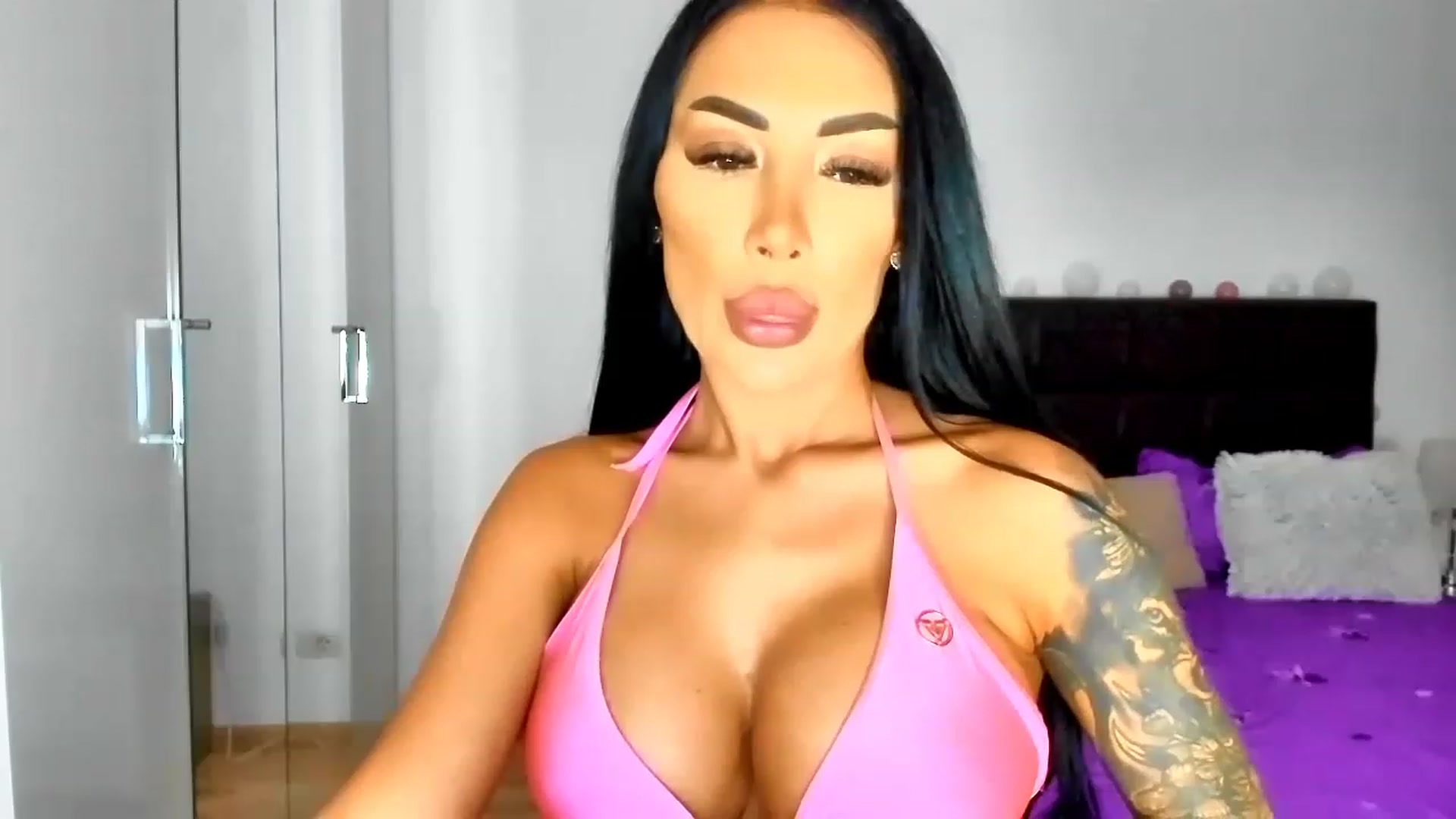 Gallery image thumbnail from Misssophiex's myfreecams stream on, 01/29/2023, 17:08 image 20 of 20