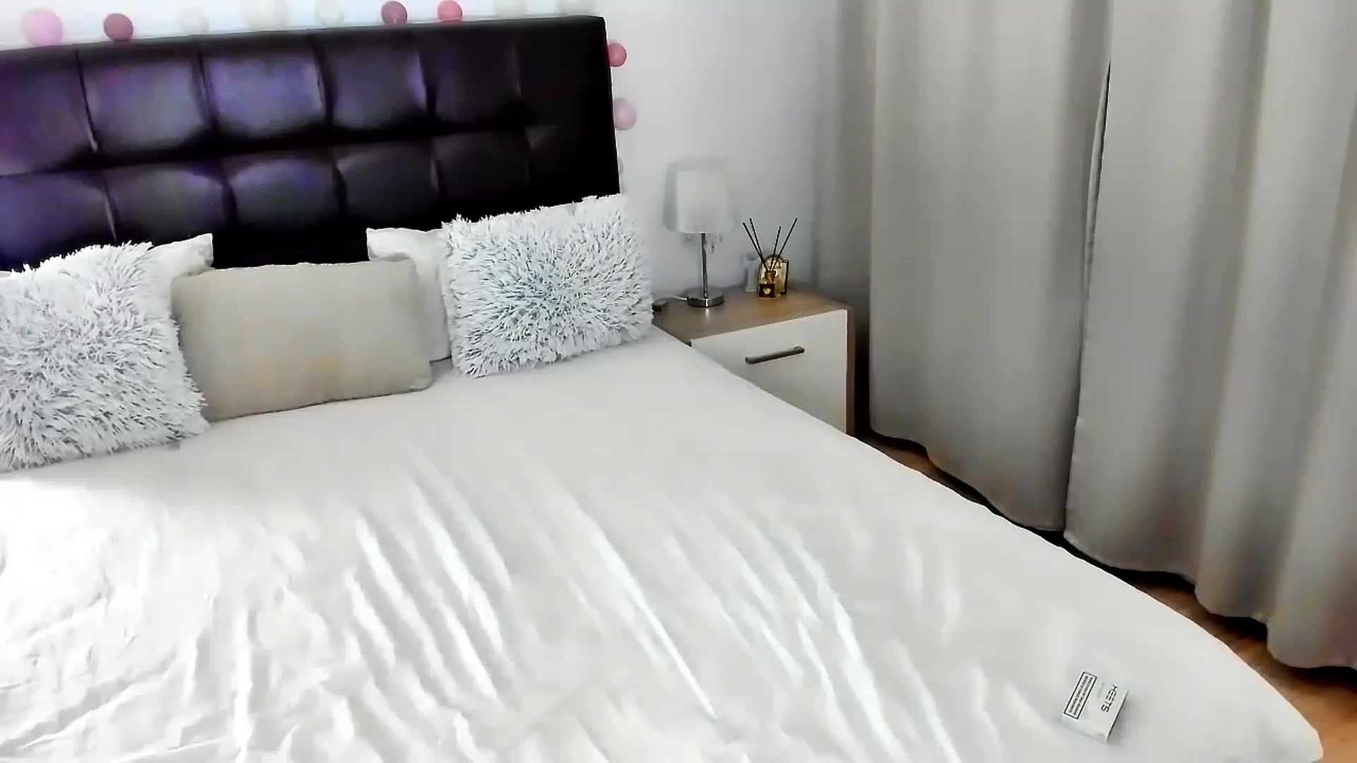 Gallery image thumbnail from Misssophiex's myfreecams stream on, 02/25/2023, 17:42 image 15 of 20