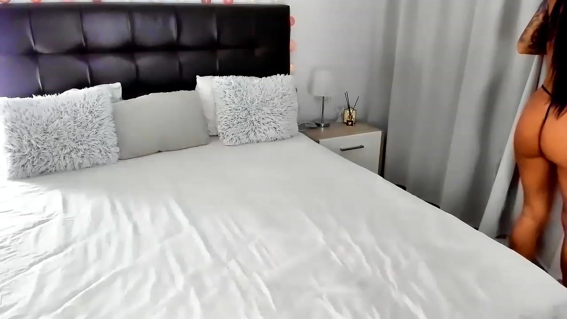 Gallery image thumbnail from Misssophiex's myfreecams stream on, 02/27/2023, 23:28 image 1 of 20