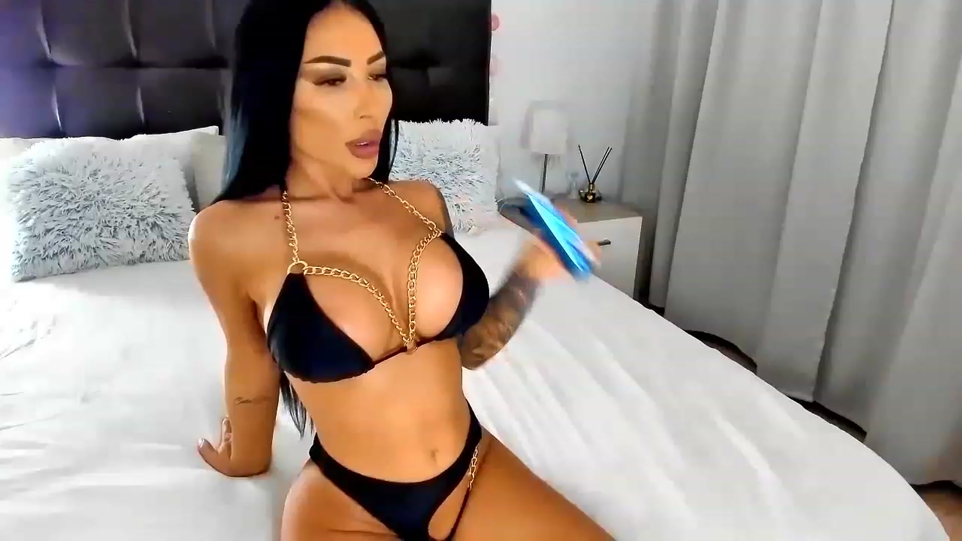 Gallery image thumbnail from Misssophiex's myfreecams stream on, 02/28/2023, 22:06 image 20 of 20