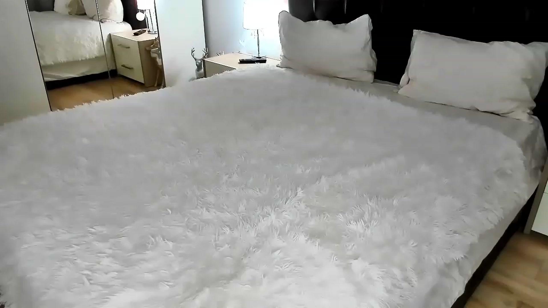Gallery image thumbnail from Misssophiex's myfreecams stream on, 06/18/2023, 24:21 image 9 of 20
