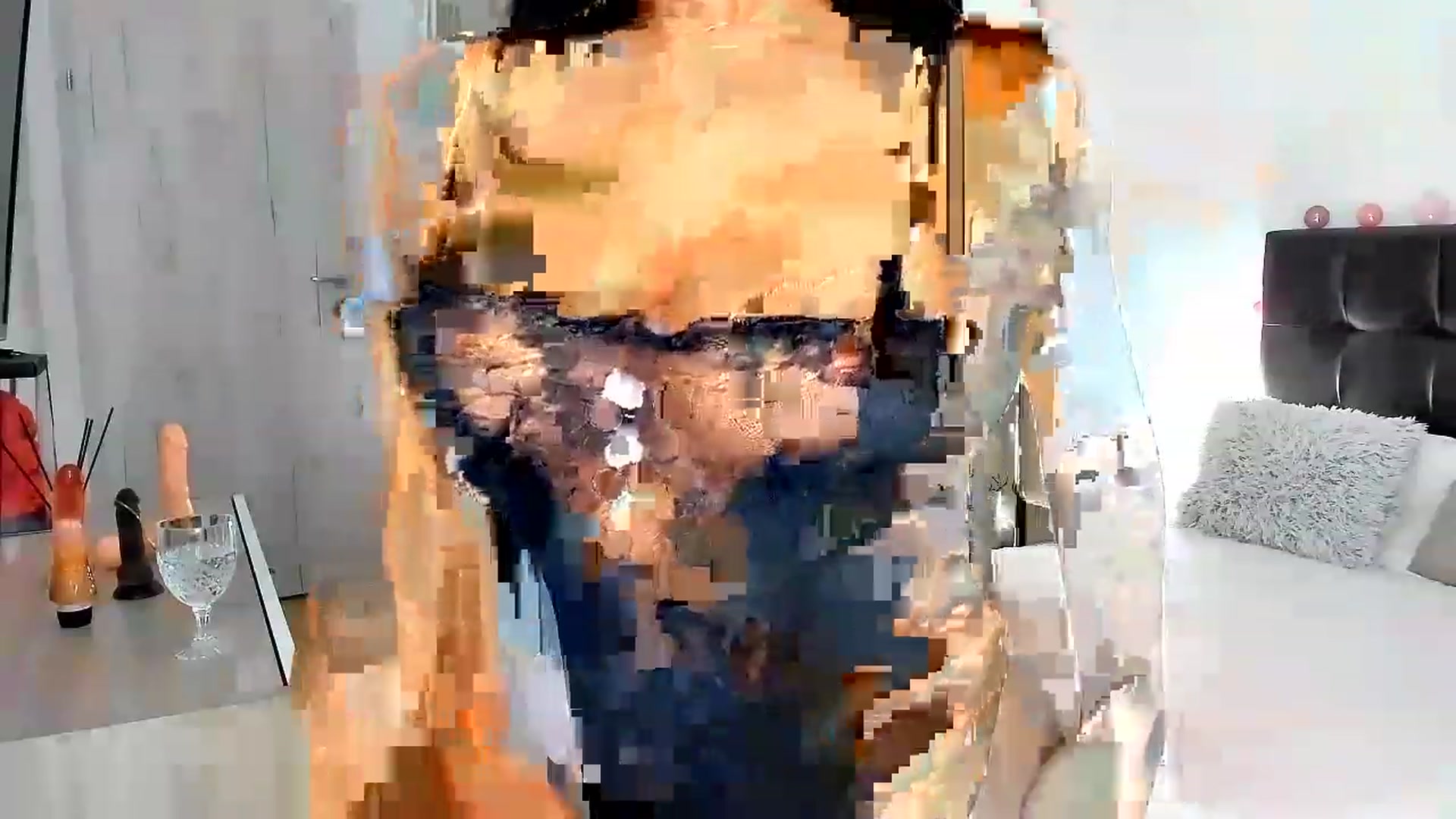 Gallery image thumbnail from Misssophiex's myfreecams stream on, 06/26/2023, 21:10 image 16 of 20