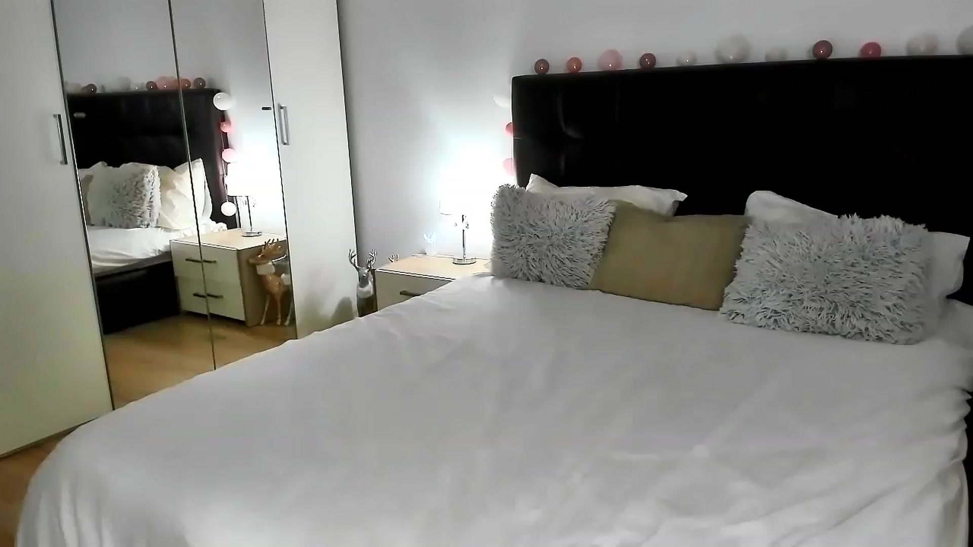 Gallery image thumbnail from Misssophiex's myfreecams stream on, 07/01/2023, 23:41 image 16 of 20