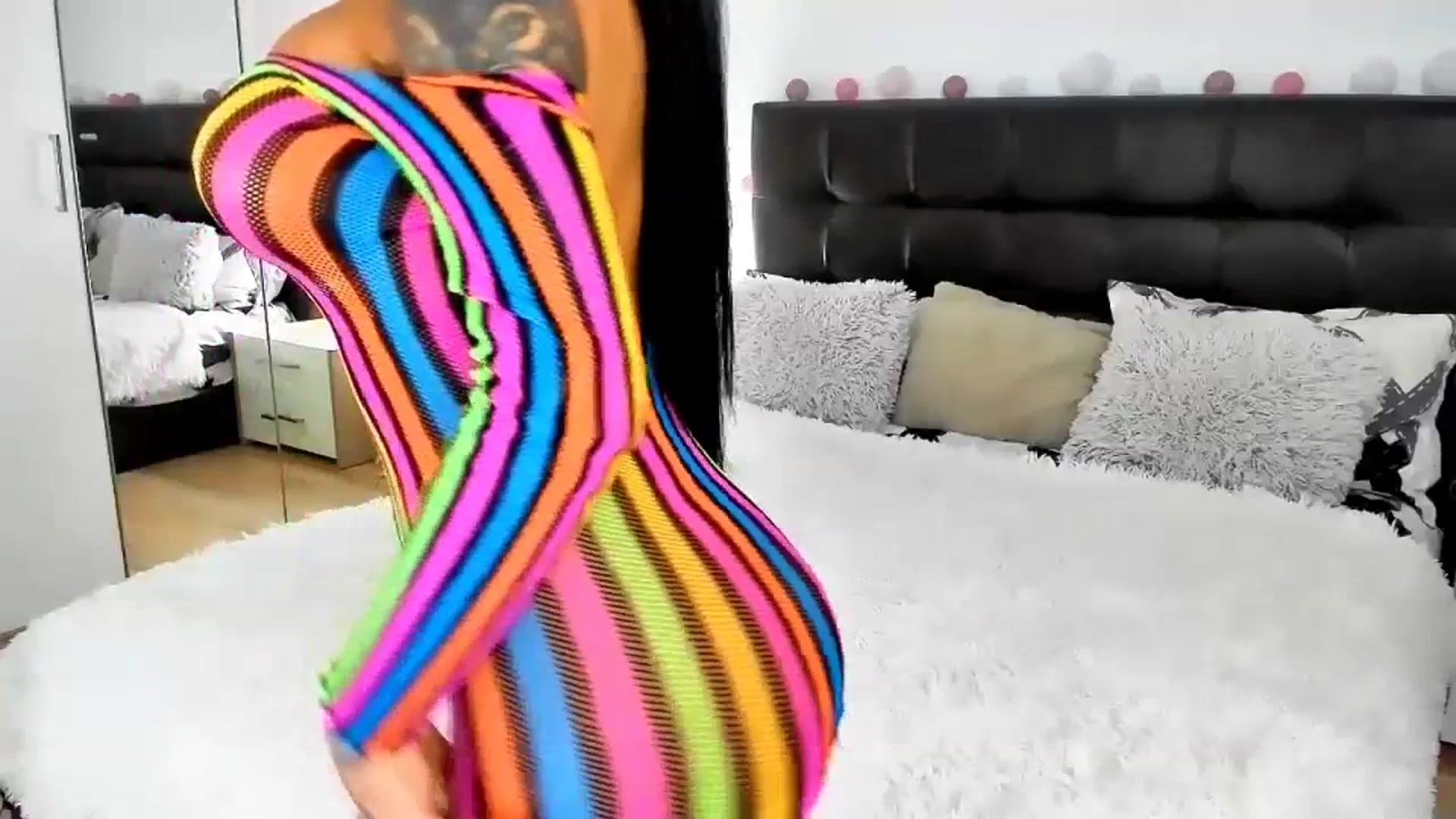 Gallery image thumbnail from Misssophiex's myfreecams stream on, 07/03/2023, 21:07 image 7 of 20