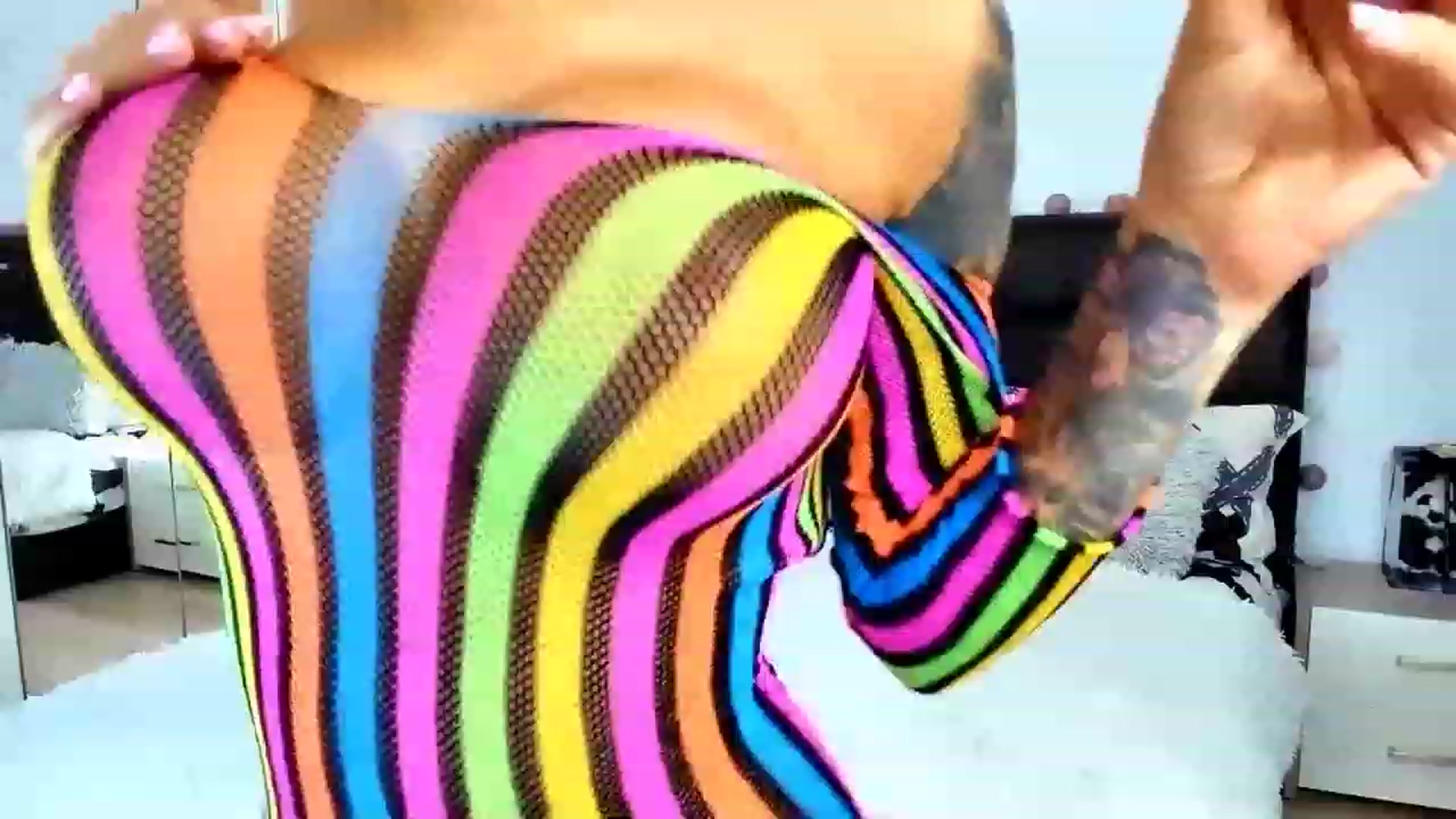 Gallery image thumbnail from Misssophiex's myfreecams stream on, 07/04/2023, 24:01 image 1 of 20
