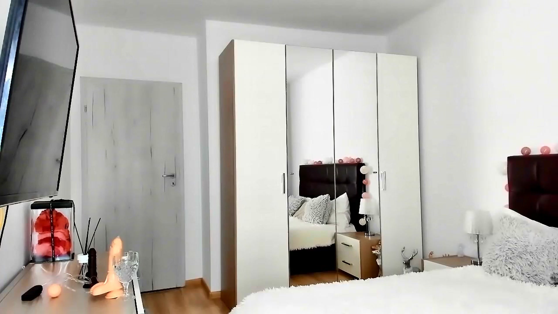 Gallery image thumbnail from Misssophiex's myfreecams stream on, 07/20/2023, 21:13 image 20 of 20