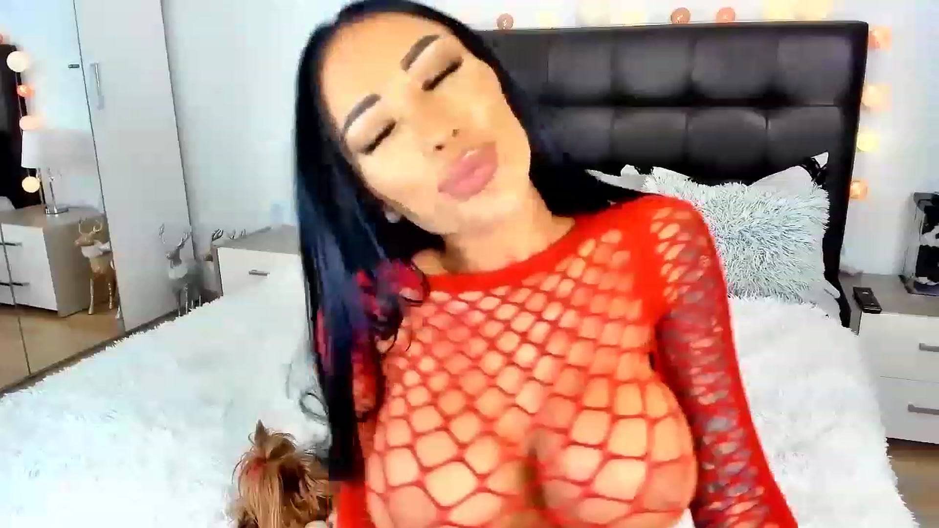 Gallery image thumbnail from Misssophiex's myfreecams stream on, 07/29/2023, 22:31 image 8 of 20