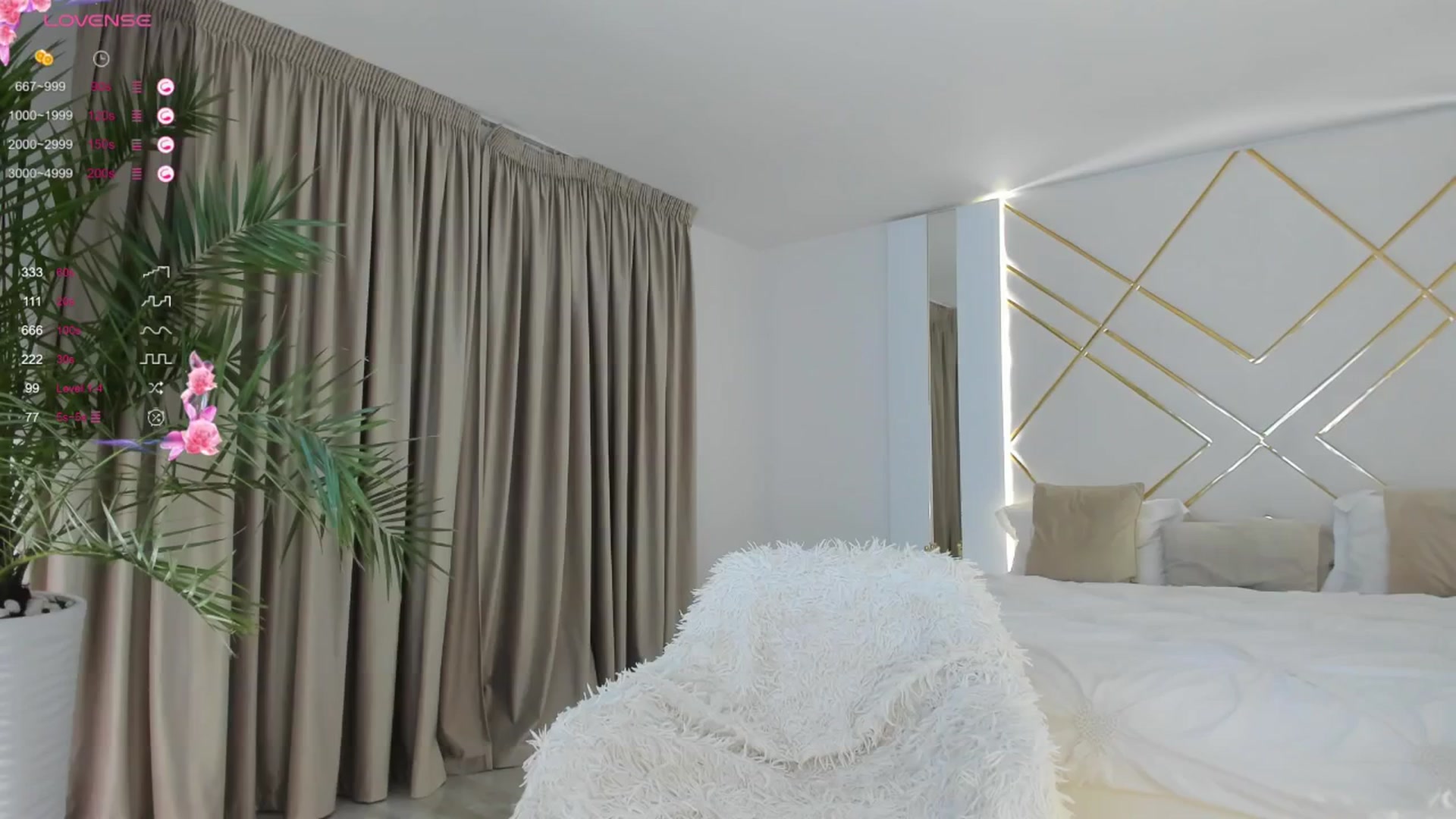 Gallery image thumbnail from Misssophiex's myfreecams stream on, 05/27/2024, 19:07 image 12 of 20