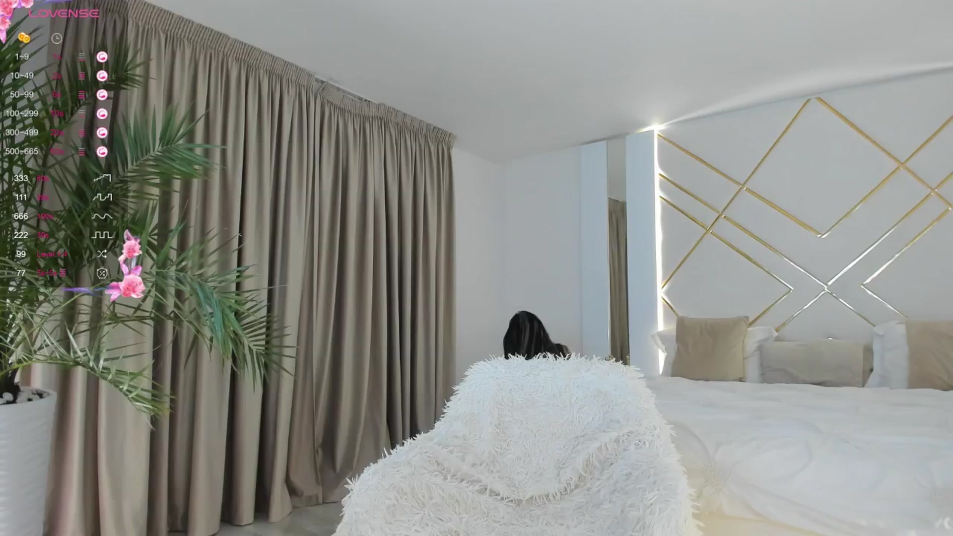 Gallery image thumbnail from Misssophiex's myfreecams stream on, 05/27/2024, 19:07 image 10 of 20