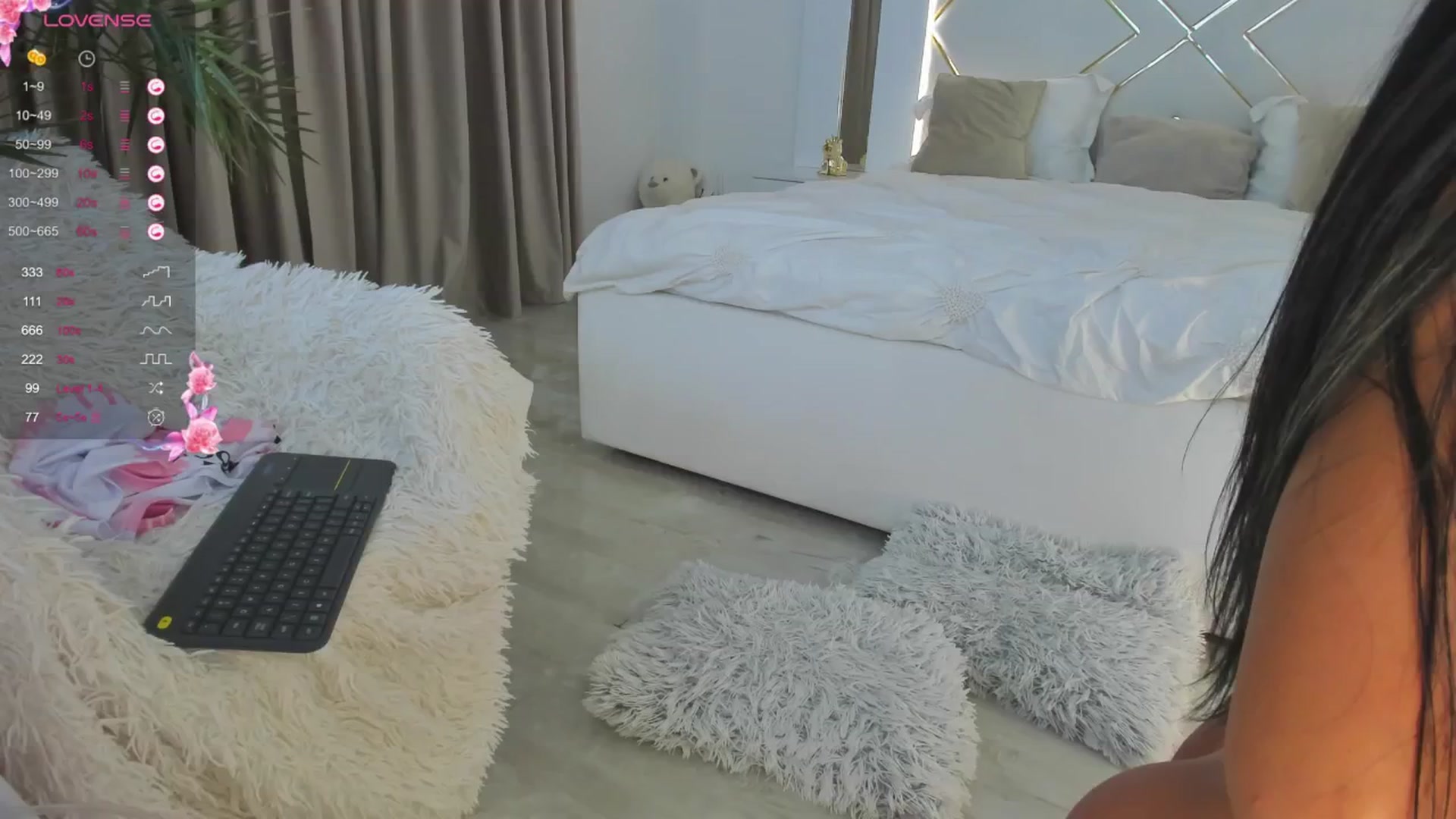 Gallery image thumbnail from Misssophiex's myfreecams stream on, 07/20/2024, 19:10 image 5 of 20