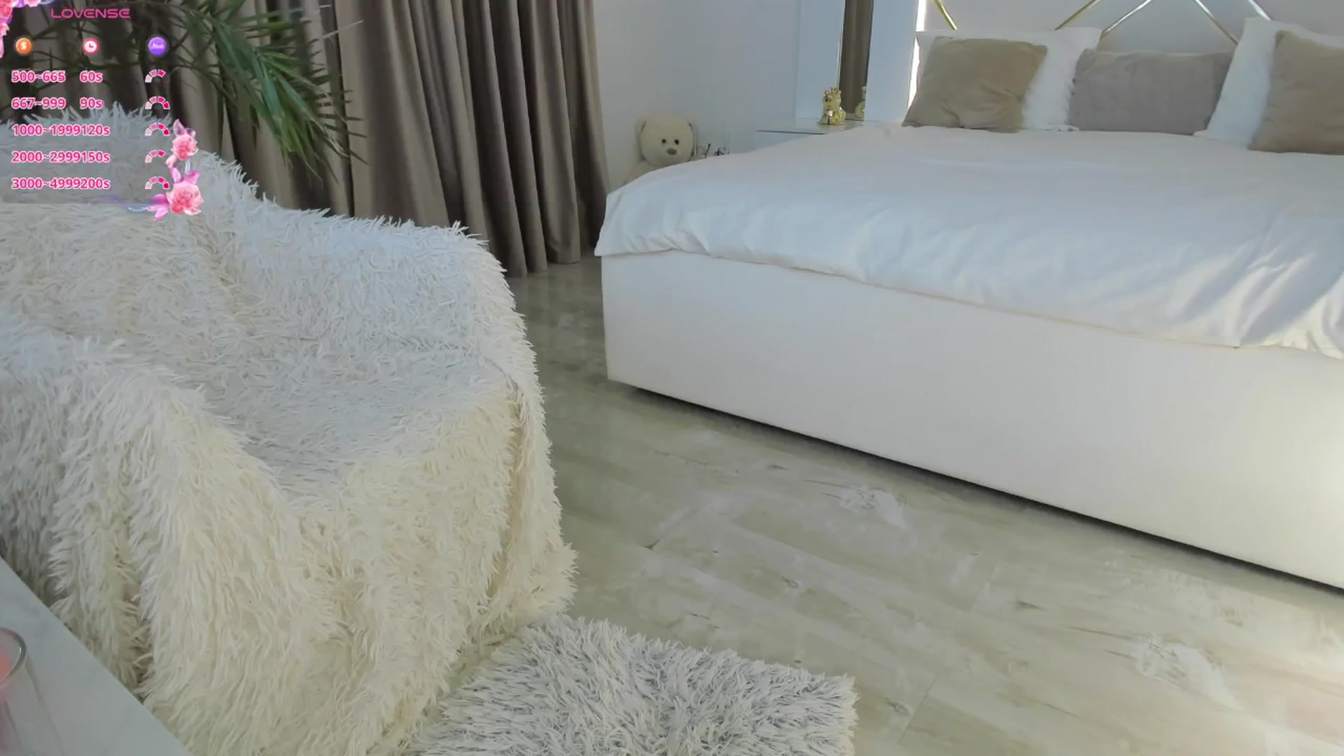 Gallery image thumbnail from Misssophiex's myfreecams stream on, 09/25/2024, 19:15 image 11 of 20