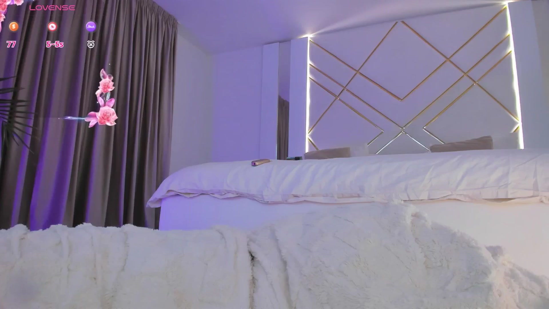 Gallery image thumbnail from Misssophiex's myfreecams stream on, 10/02/2024, 17:17 image 16 of 20