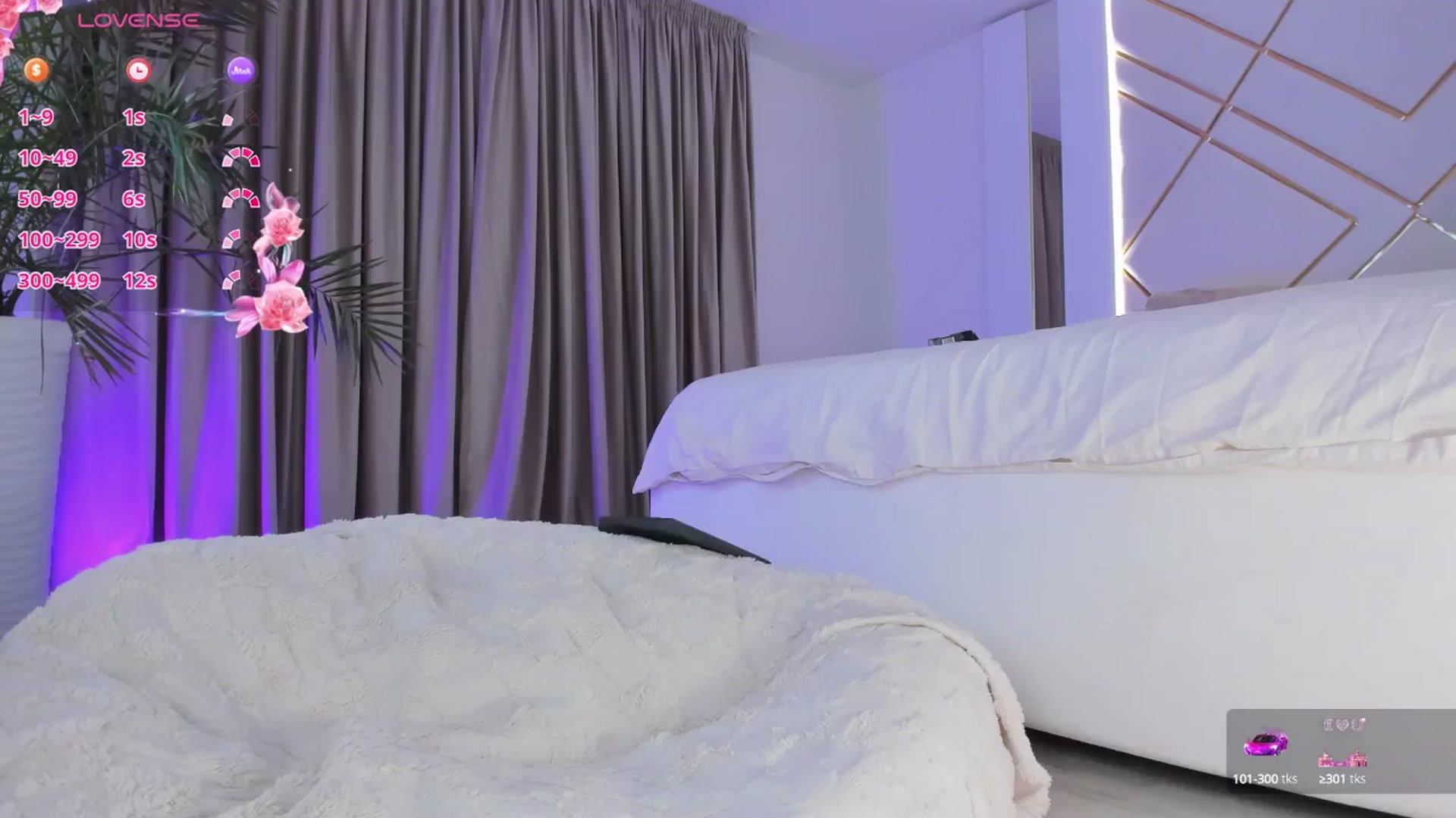 Gallery image thumbnail from Misssophiex's myfreecams stream on, 10/16/2024, 17:22 image 11 of 20