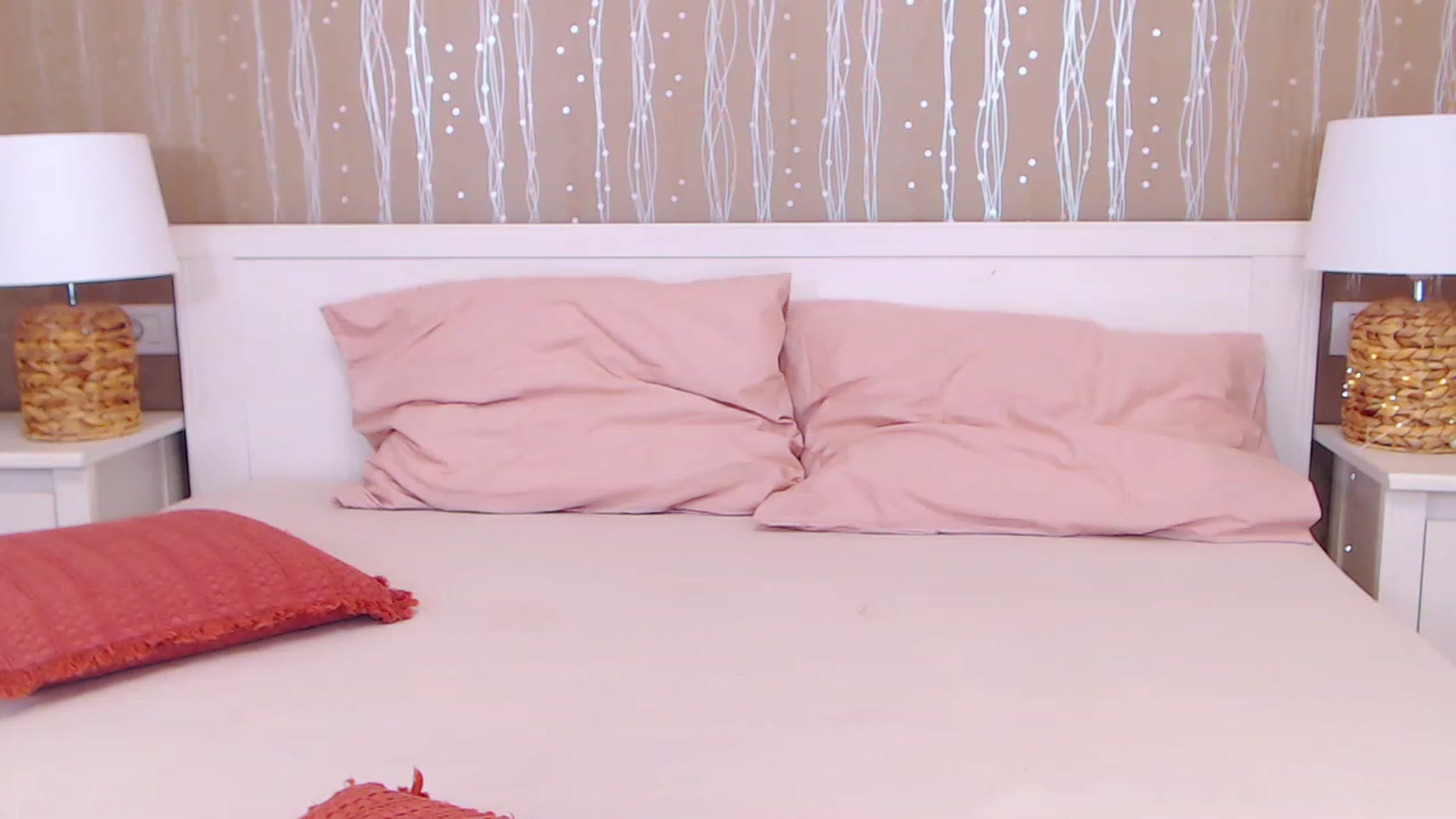 Gallery image thumbnail from MissyHot000's myfreecams stream on, 02/20/2023, 10:03 image 10 of 20
