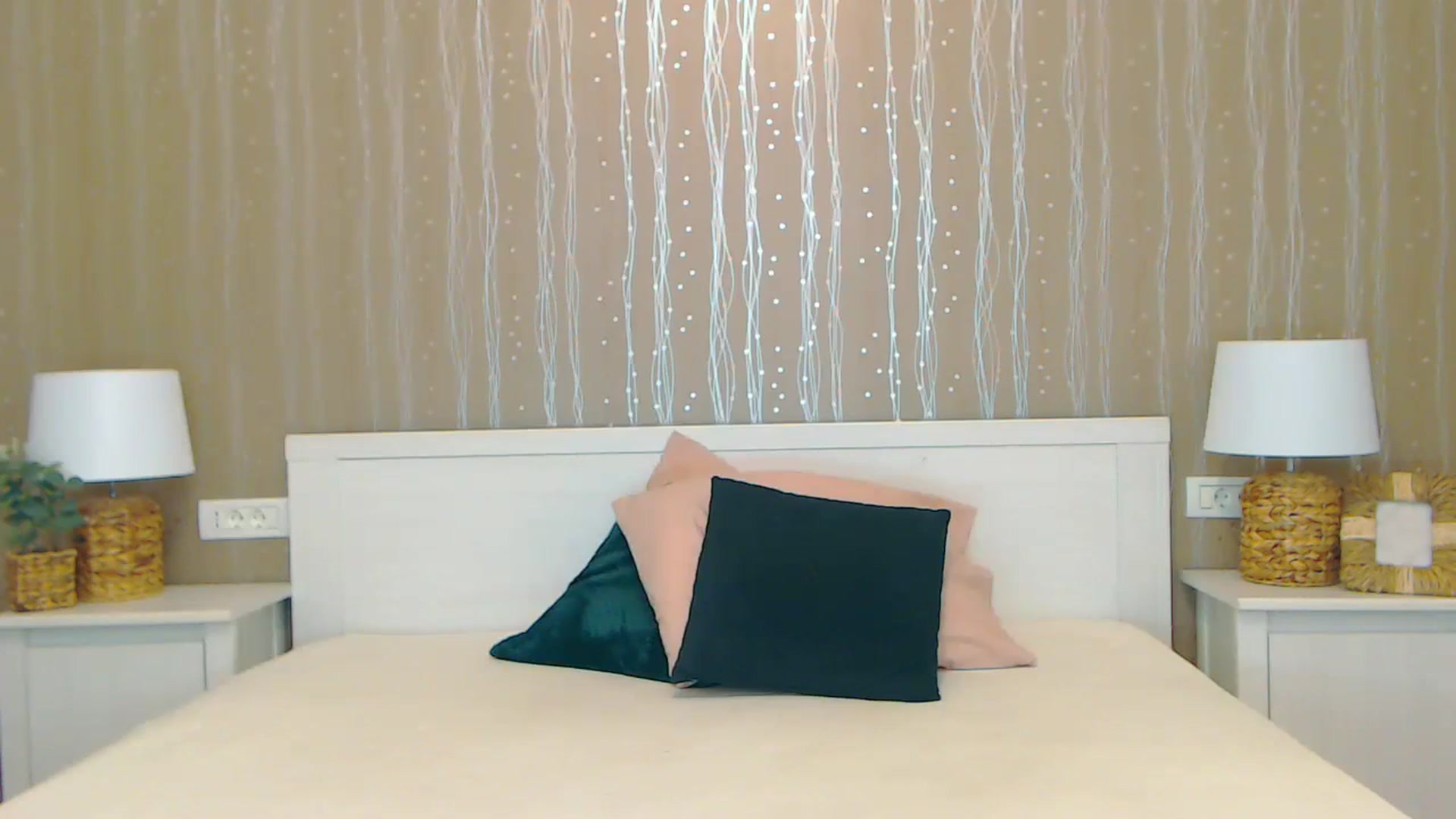 Gallery image thumbnail from MissyHot000's myfreecams stream on, 11/24/2023, 14:01 image 4 of 20