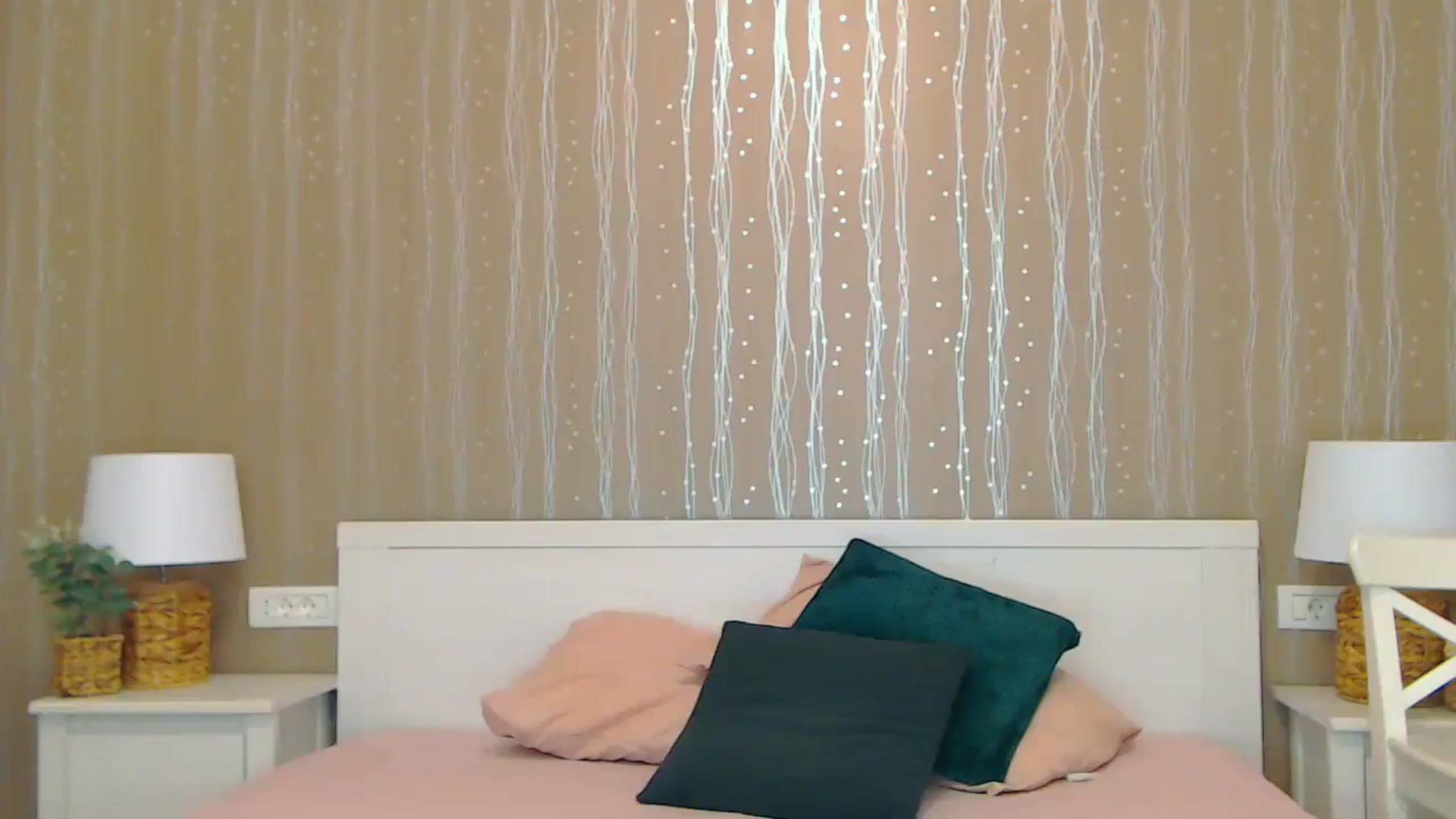 Gallery image thumbnail from MissyHot000's myfreecams stream on, 11/27/2023, 13:09 image 16 of 20