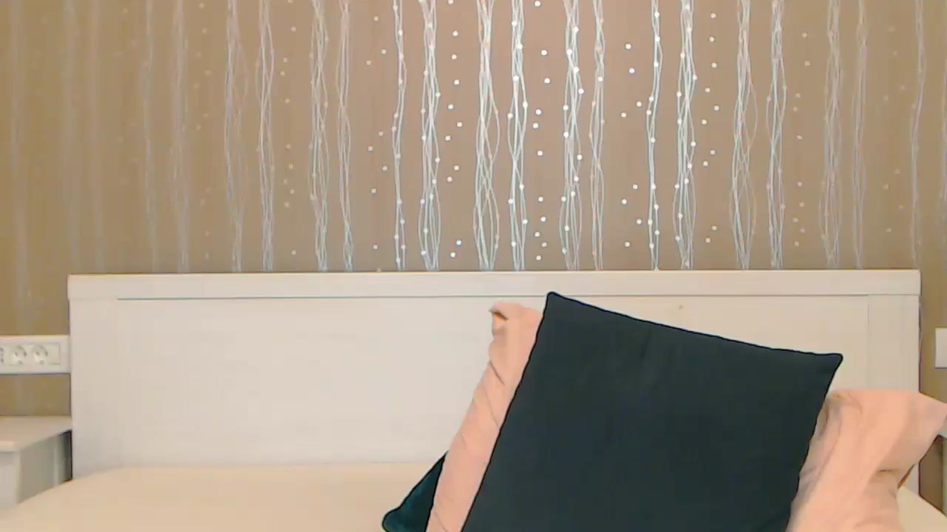 Gallery image thumbnail from MissyHot000's myfreecams stream on, 12/04/2023, 12:00 image 15 of 20