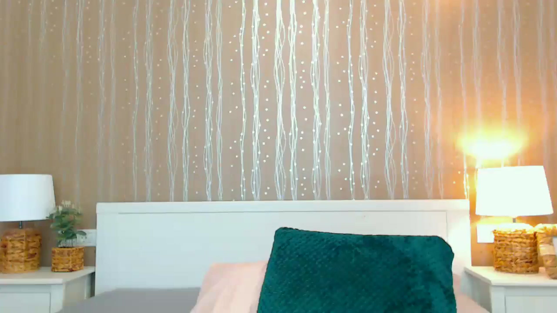 Gallery image thumbnail from MissyHot000's myfreecams stream on, 03/06/2024, 13:49 image 13 of 20