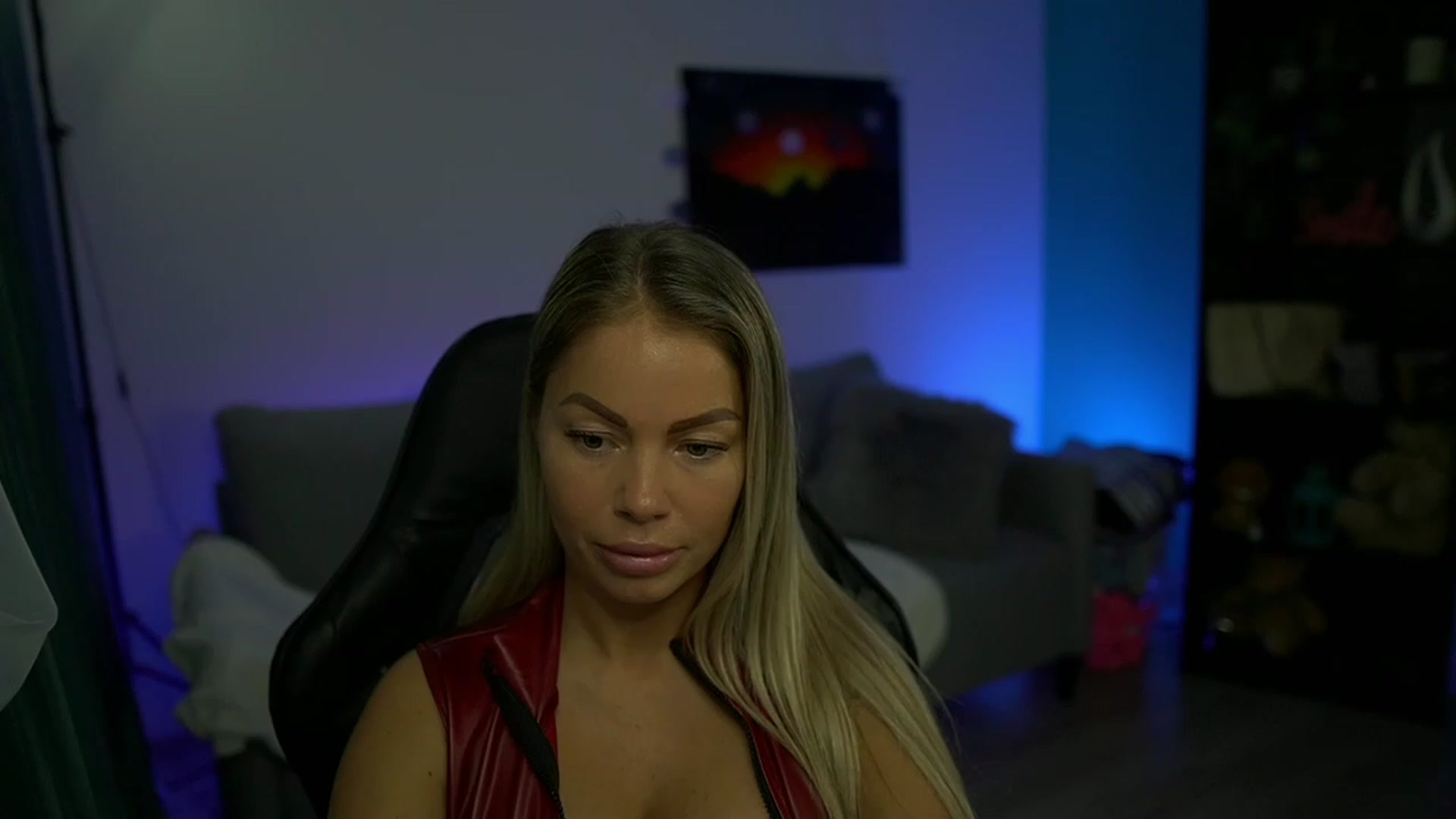 Gallery image thumbnail from MissySlapalot's myfreecams stream on, 11/14/2022, 14:53 image 5 of 20