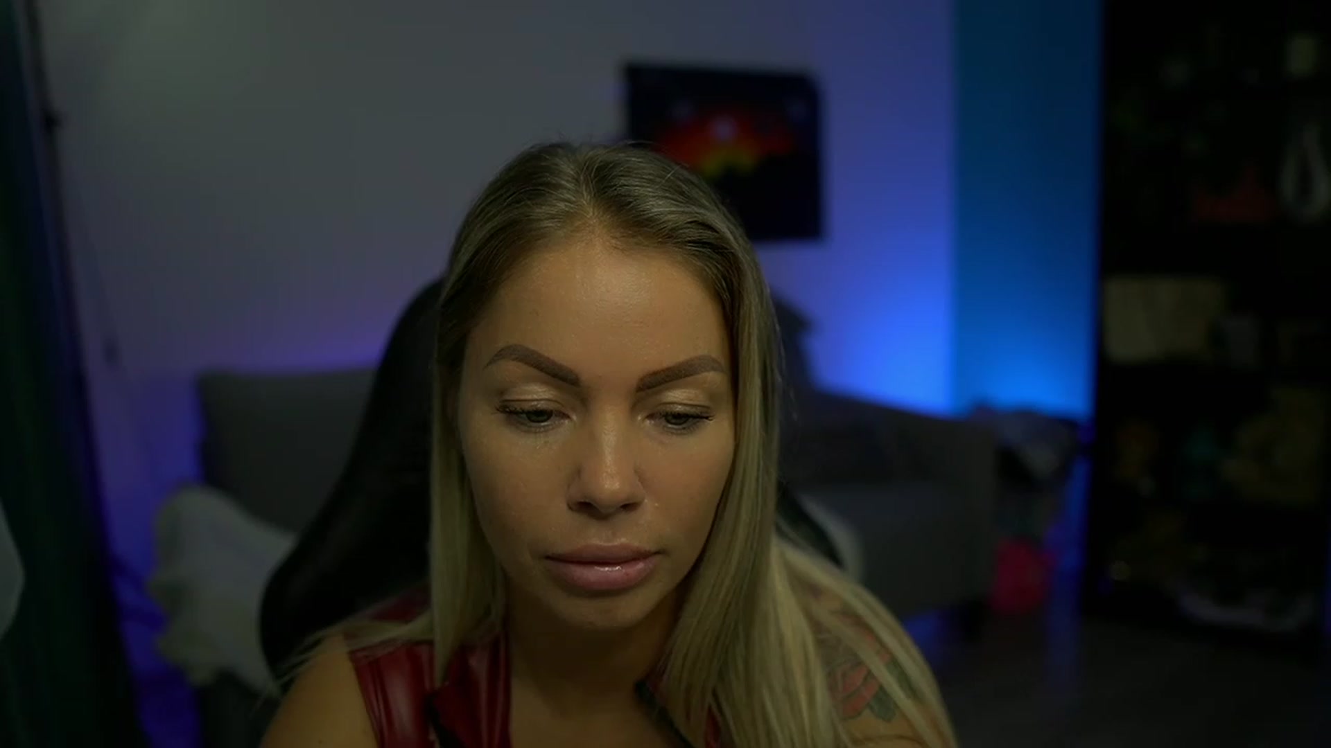 Gallery image thumbnail from MissySlapalot's myfreecams stream on, 11/14/2022, 17:40 image 9 of 20