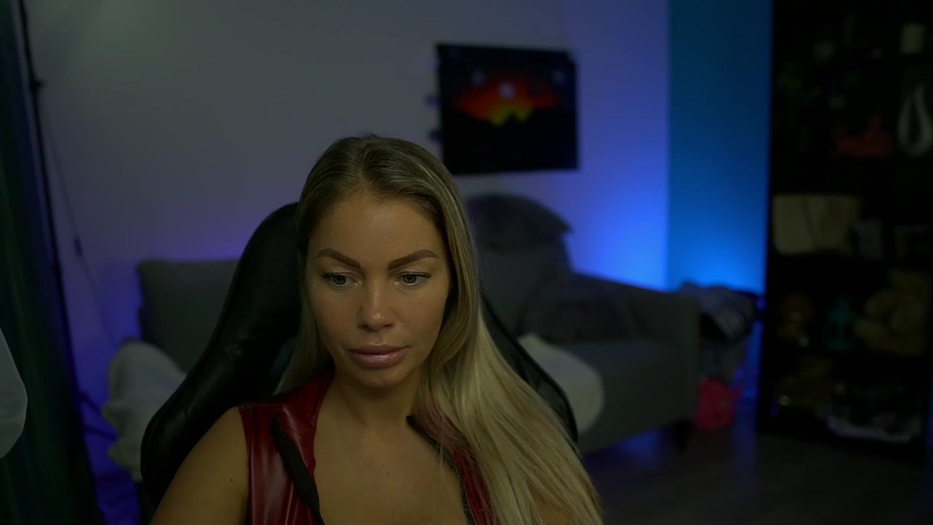 Gallery image thumbnail from MissySlapalot's myfreecams stream on, 11/14/2022, 17:40 image 6 of 20