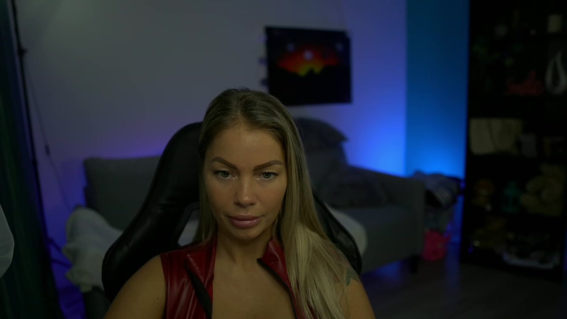 Gallery image thumbnail from MissySlapalot's myfreecams stream on, 11/14/2022, 17:40 image 5 of 20