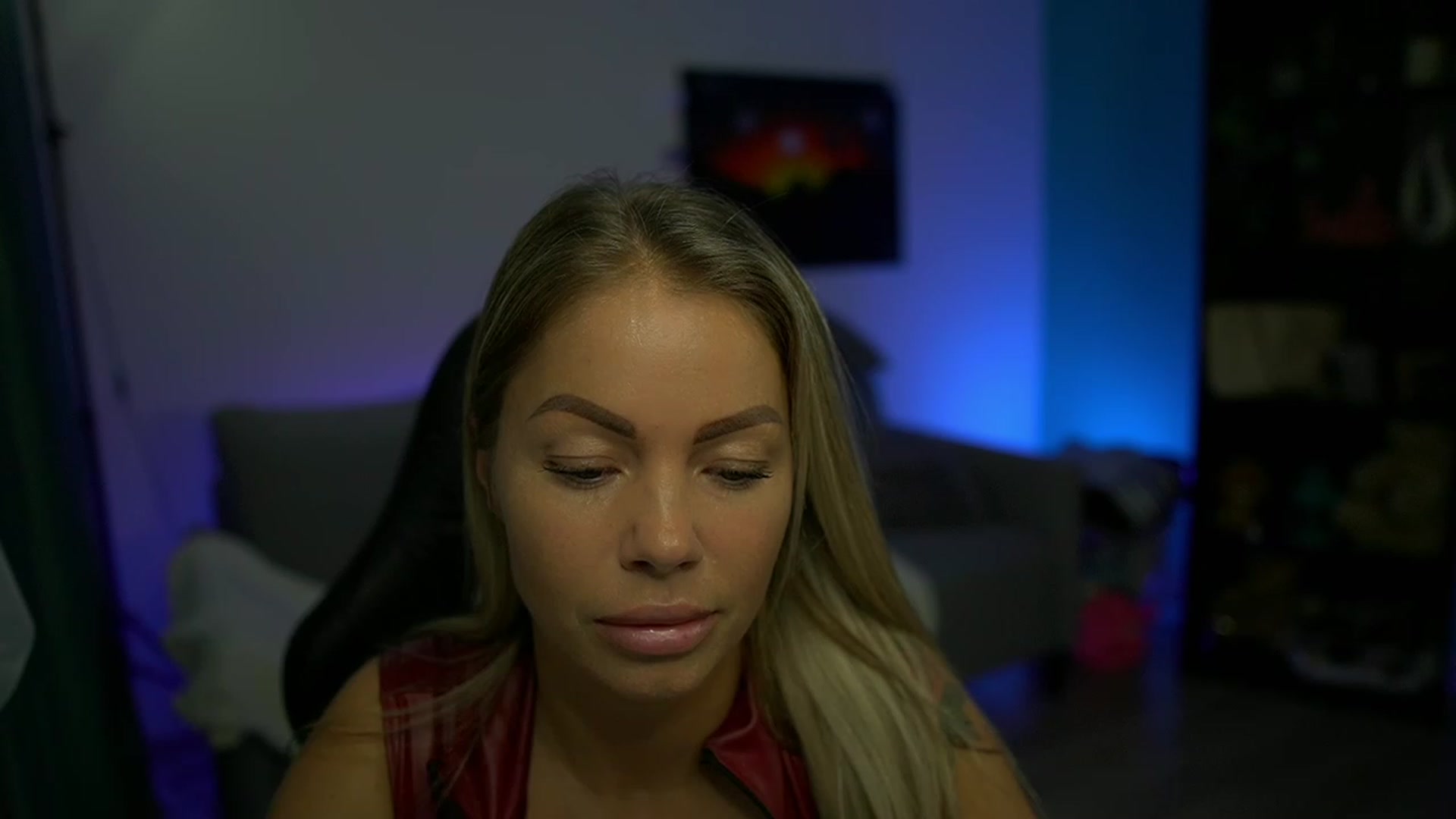 Gallery image thumbnail from MissySlapalot's myfreecams stream on, 11/14/2022, 17:40 image 17 of 20