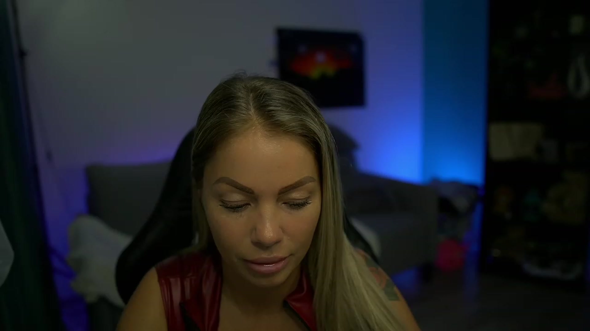 Gallery image thumbnail from MissySlapalot's myfreecams stream on, 11/14/2022, 17:40 image 16 of 20