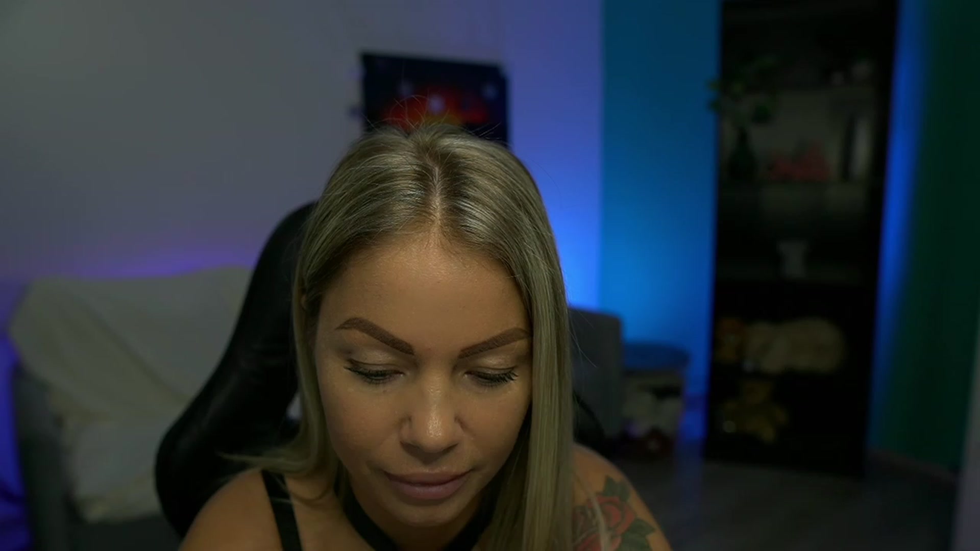 Gallery image thumbnail from MissySlapalot's myfreecams stream on, 11/16/2022, 11:52 image 13 of 20
