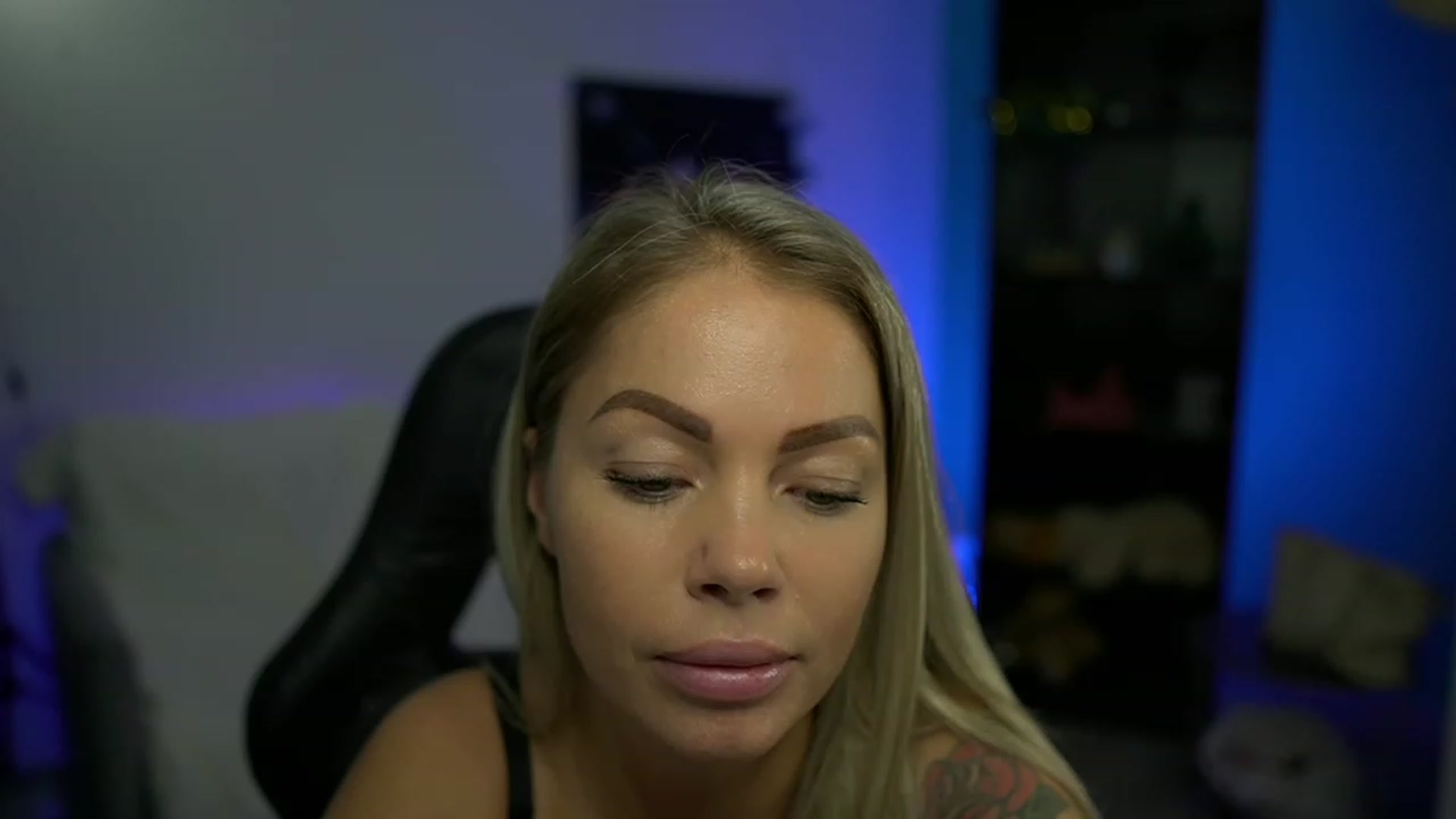 Gallery image thumbnail from MissySlapalot's myfreecams stream on, 11/21/2022, 16:07 image 20 of 20